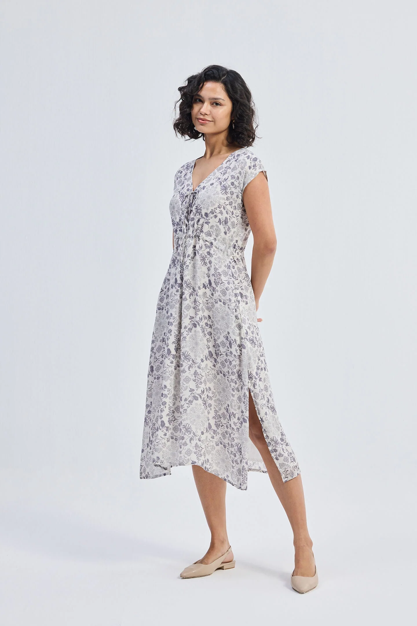 Deep V-neck Gathered Dress in Florals - Image 7
