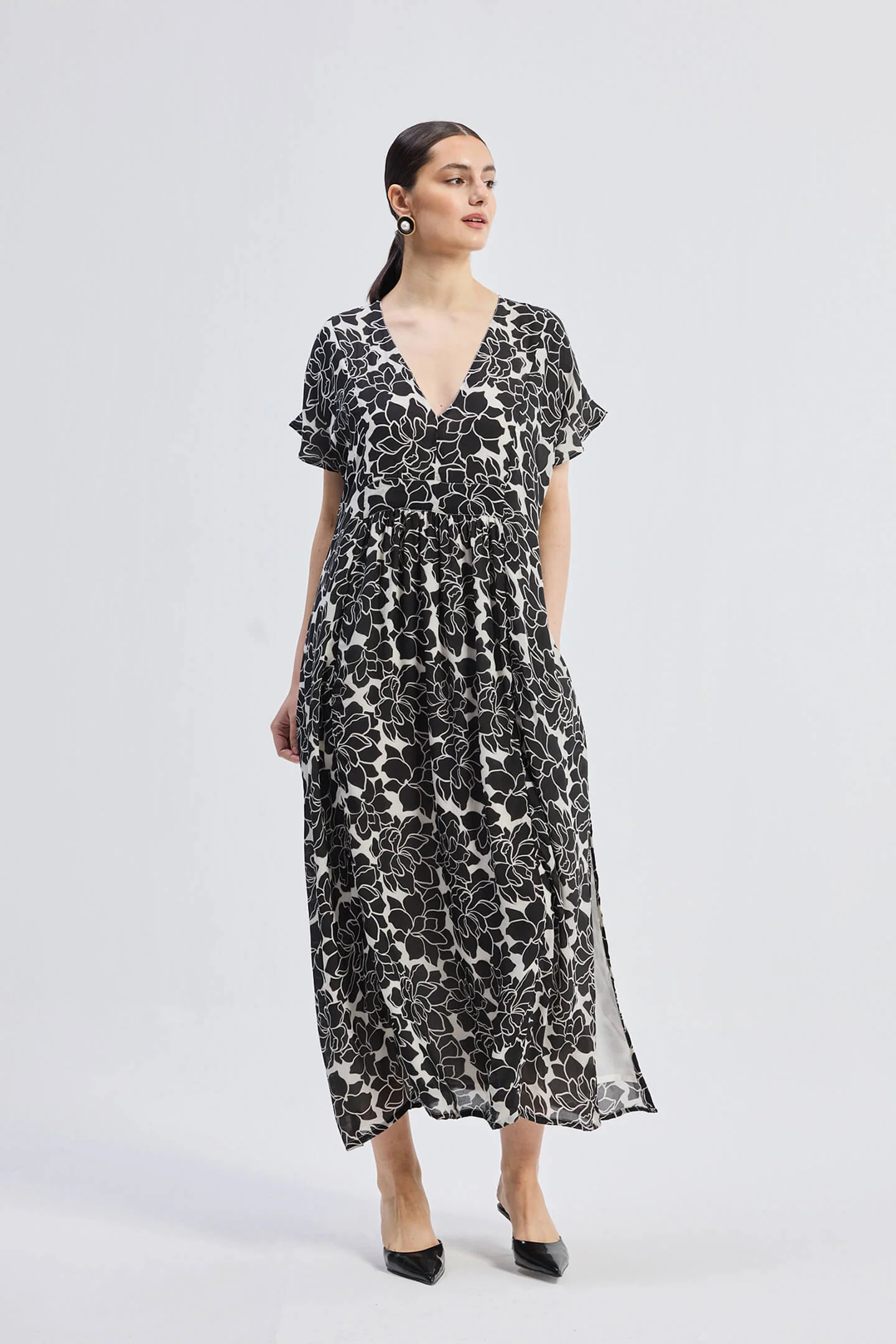 Deep V-neck Maxi Dress with Front Gathers in Black Florals - Image 5