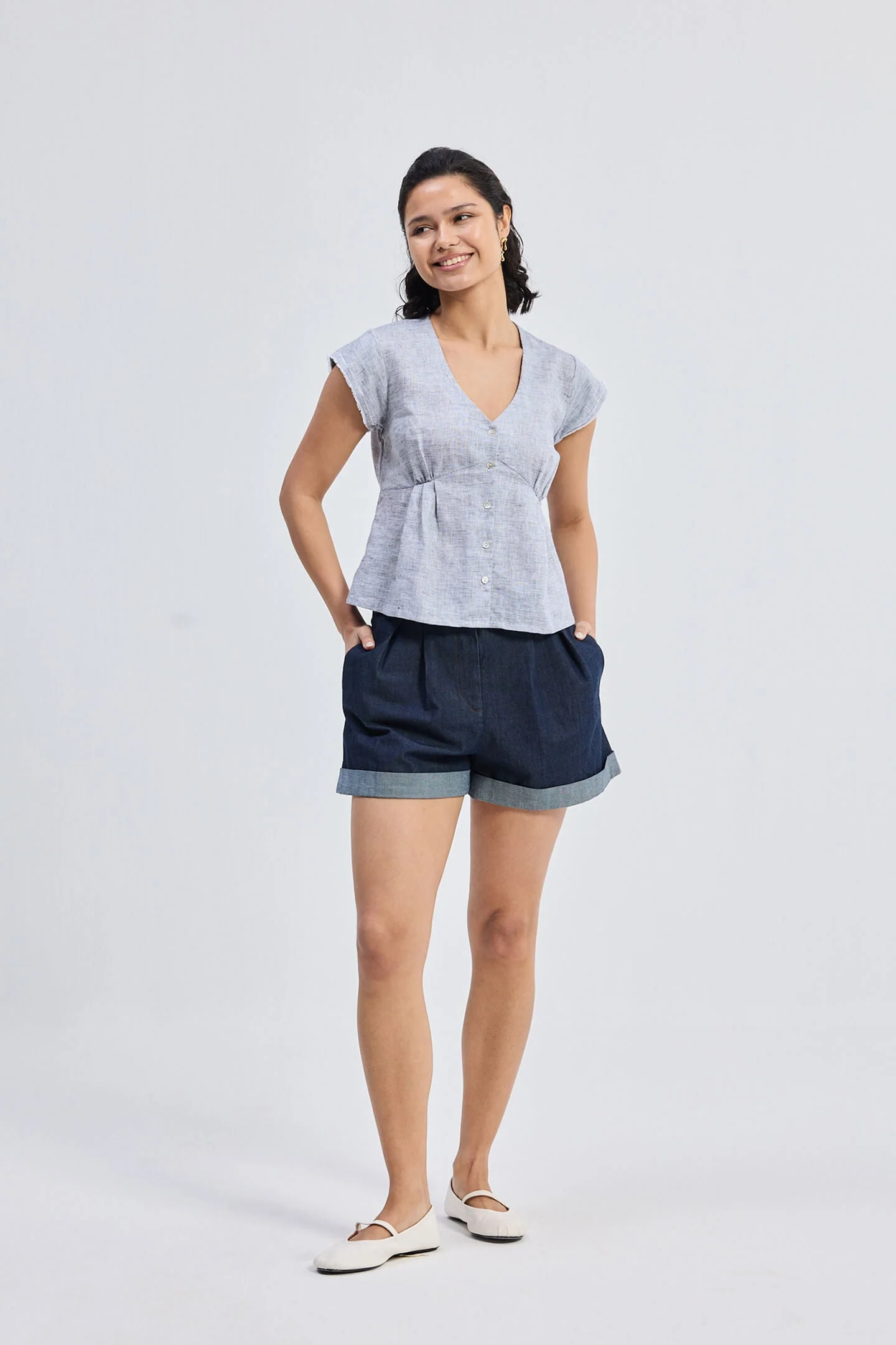 Deep V-neck short top in Linen Stripes - Image 5