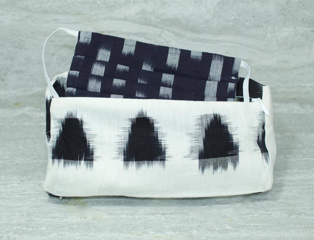 Dylan Carry All Toiletry Bag - Image 5