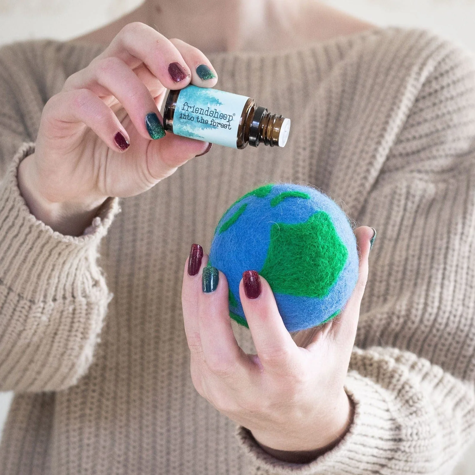 Earth Trio - Image 5