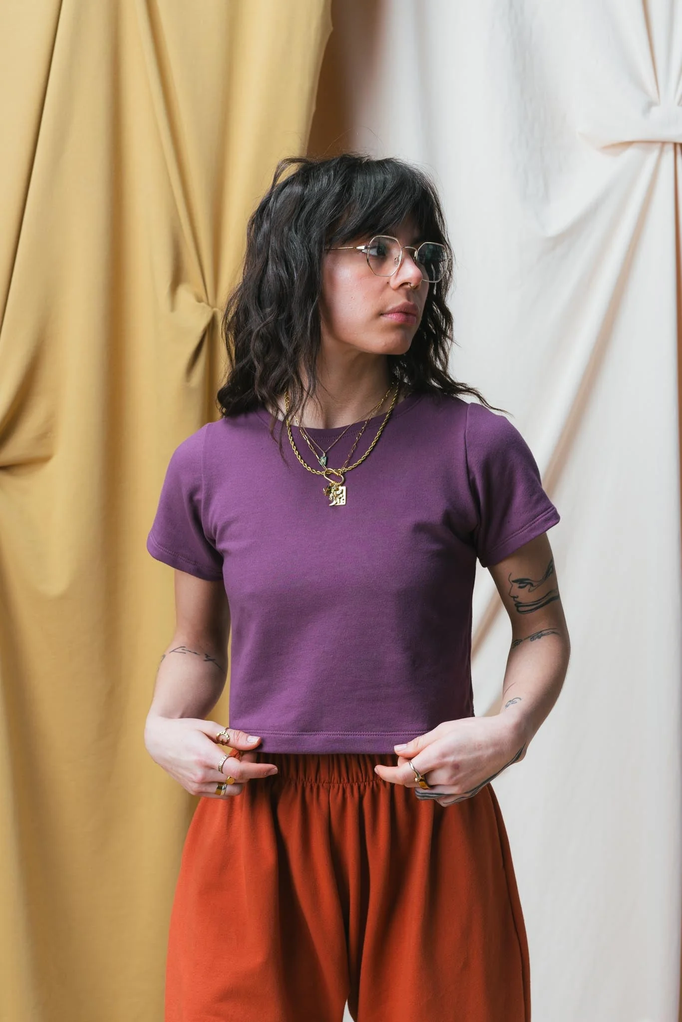 Eden Crop Tee in Plum - Image 3