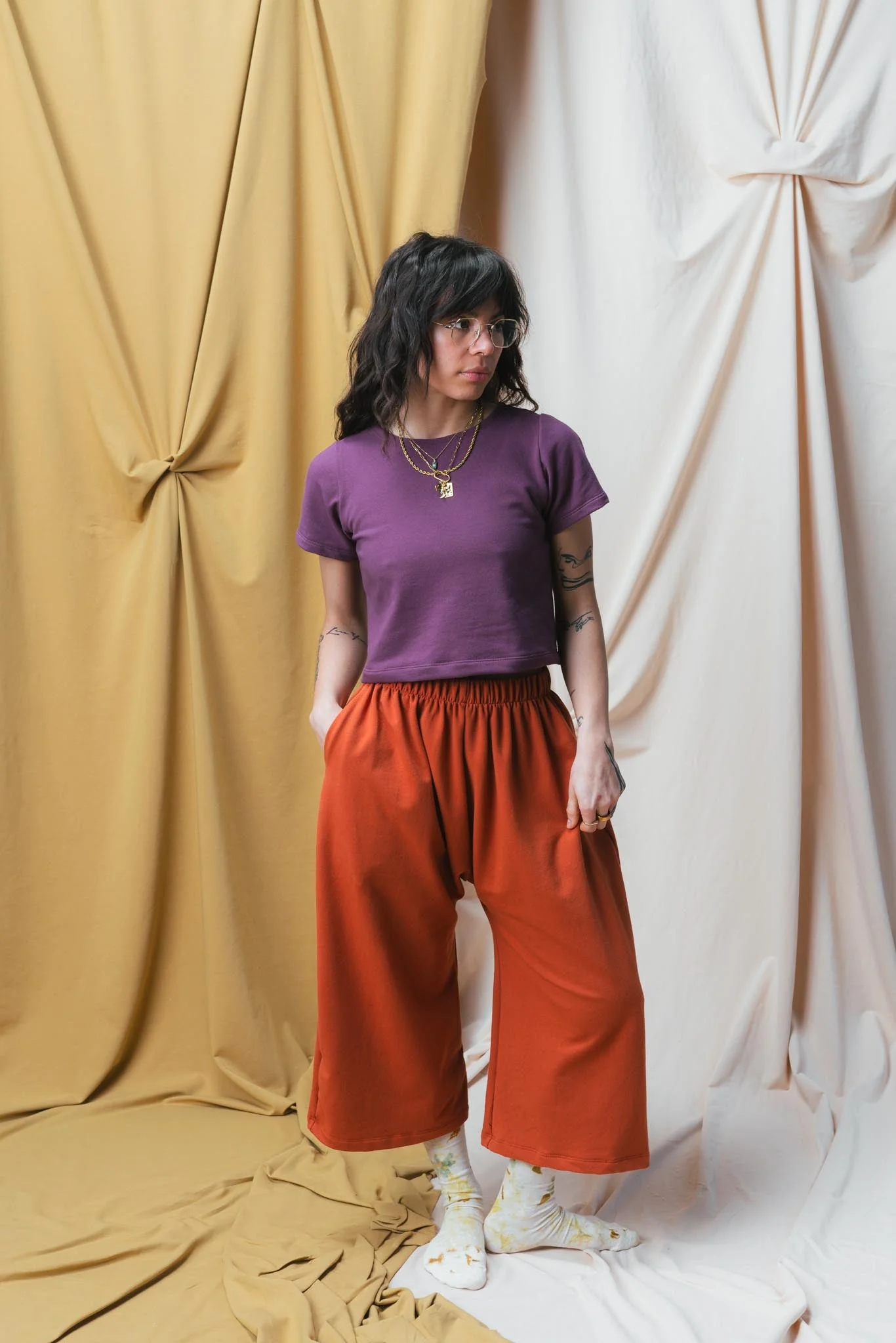 Eden Crop Tee in Plum - Image 4