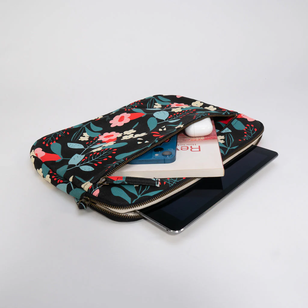 Erdig Laptop Sleeve 13 and 14 inches - Image 99