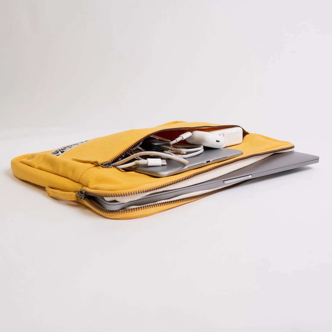 Erdig Laptop Sleeve 15 inches - Image 49