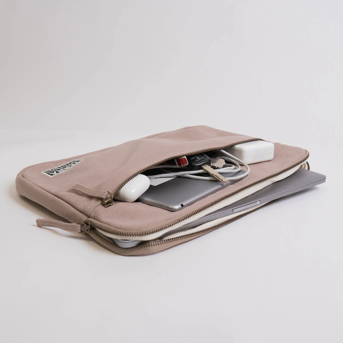 Erdig Laptop Sleeve 15 inches - Image 58
