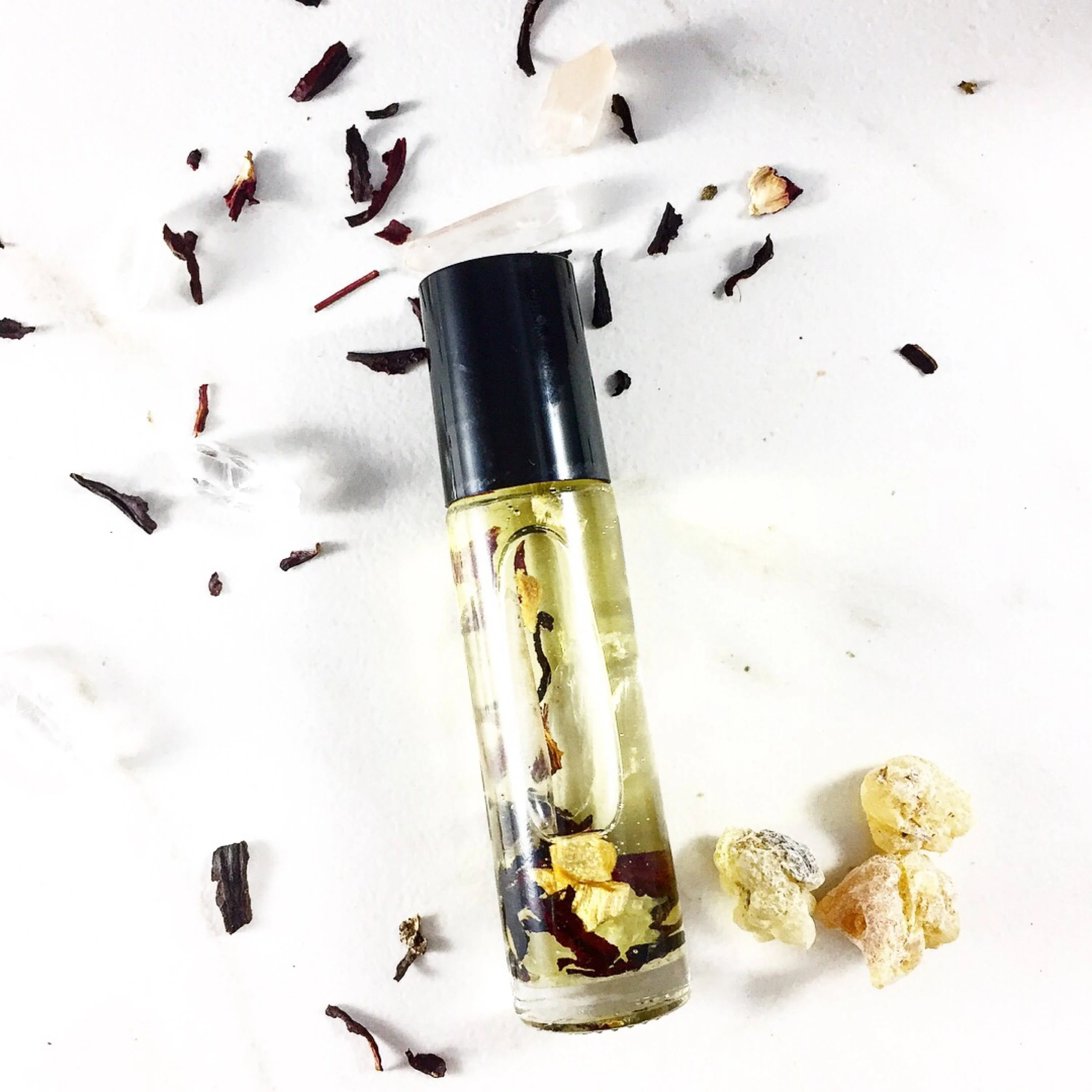 Essential Oil Blend with Crystals Frankincense and Palo Santo / Spirit Oil / Magic Oil Blend / Organic Meditation Blend / Spiritual Oil - Image 4