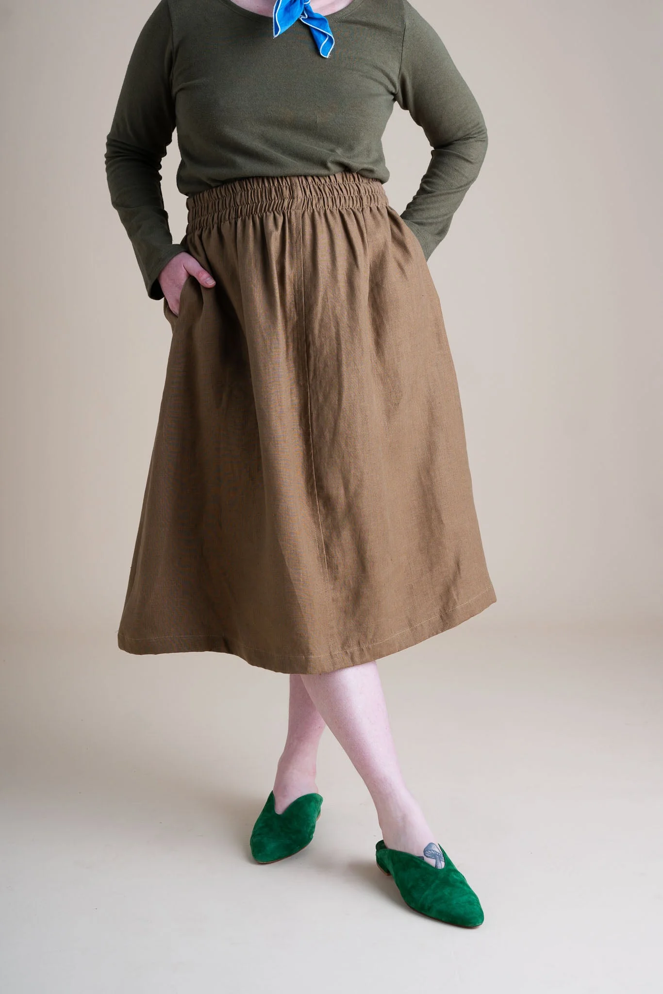 Evening Midi Skirt in Tea - Image 4