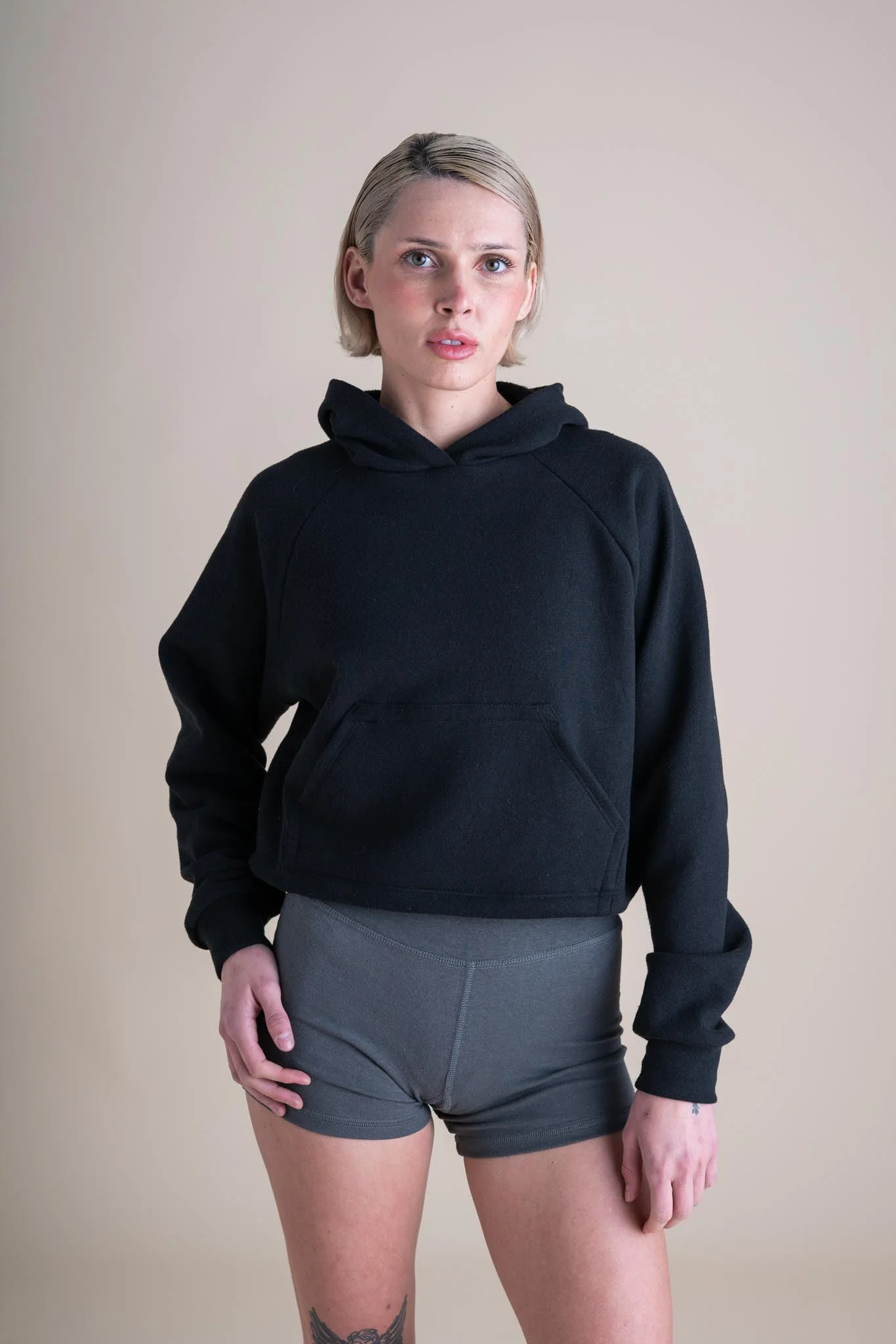 EveryBODY Hoodie in Black