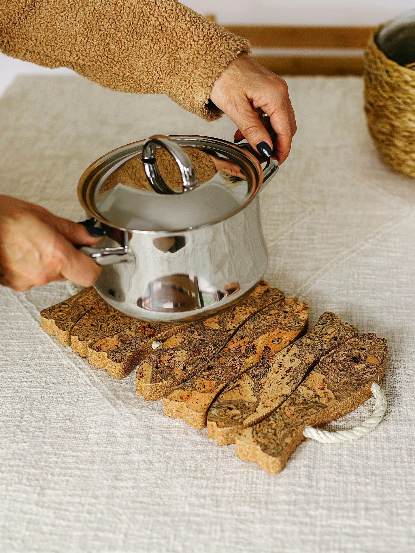 “Festa dei Sette Pesci” Seven Fish Cork Trivet - Image 2