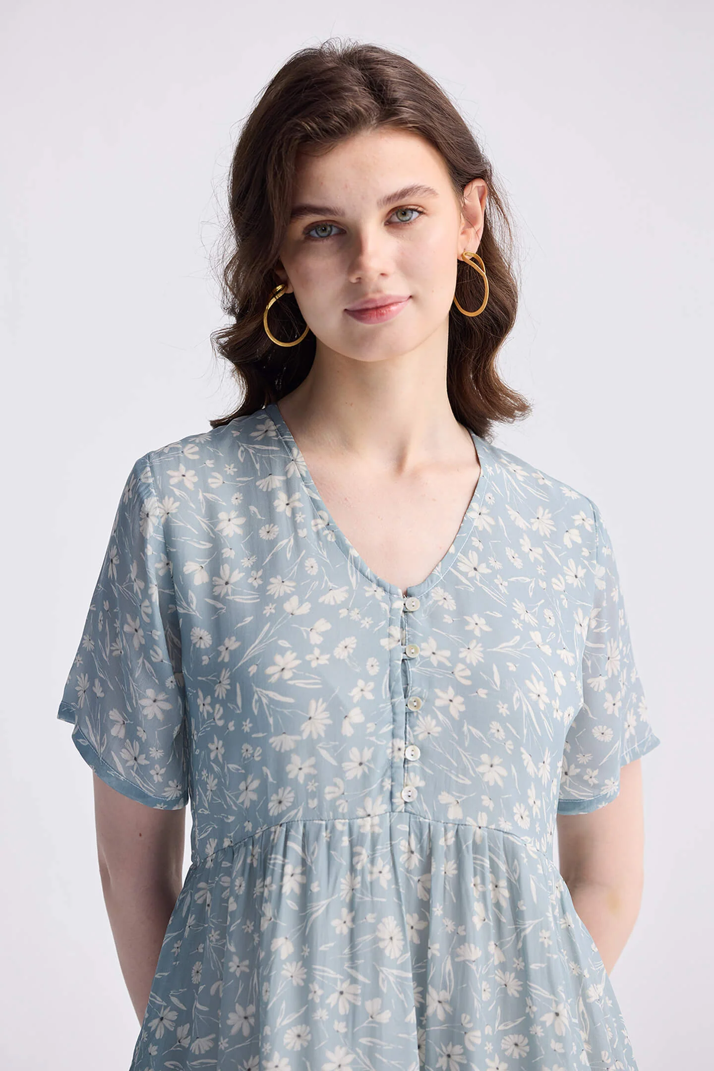 Floral Short Tiered dress in Light Blue - Image 3
