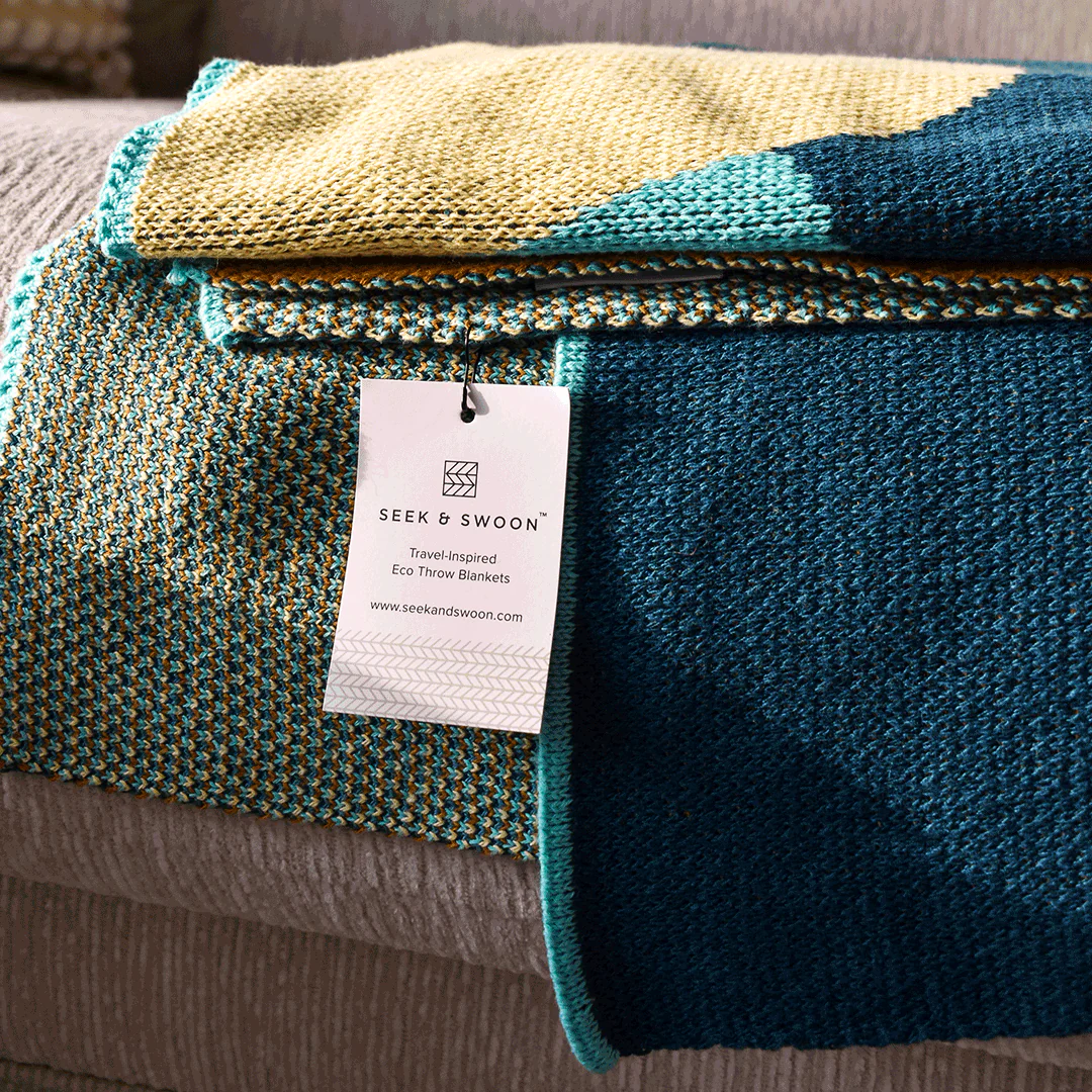 Flourish Throw - Image 3
