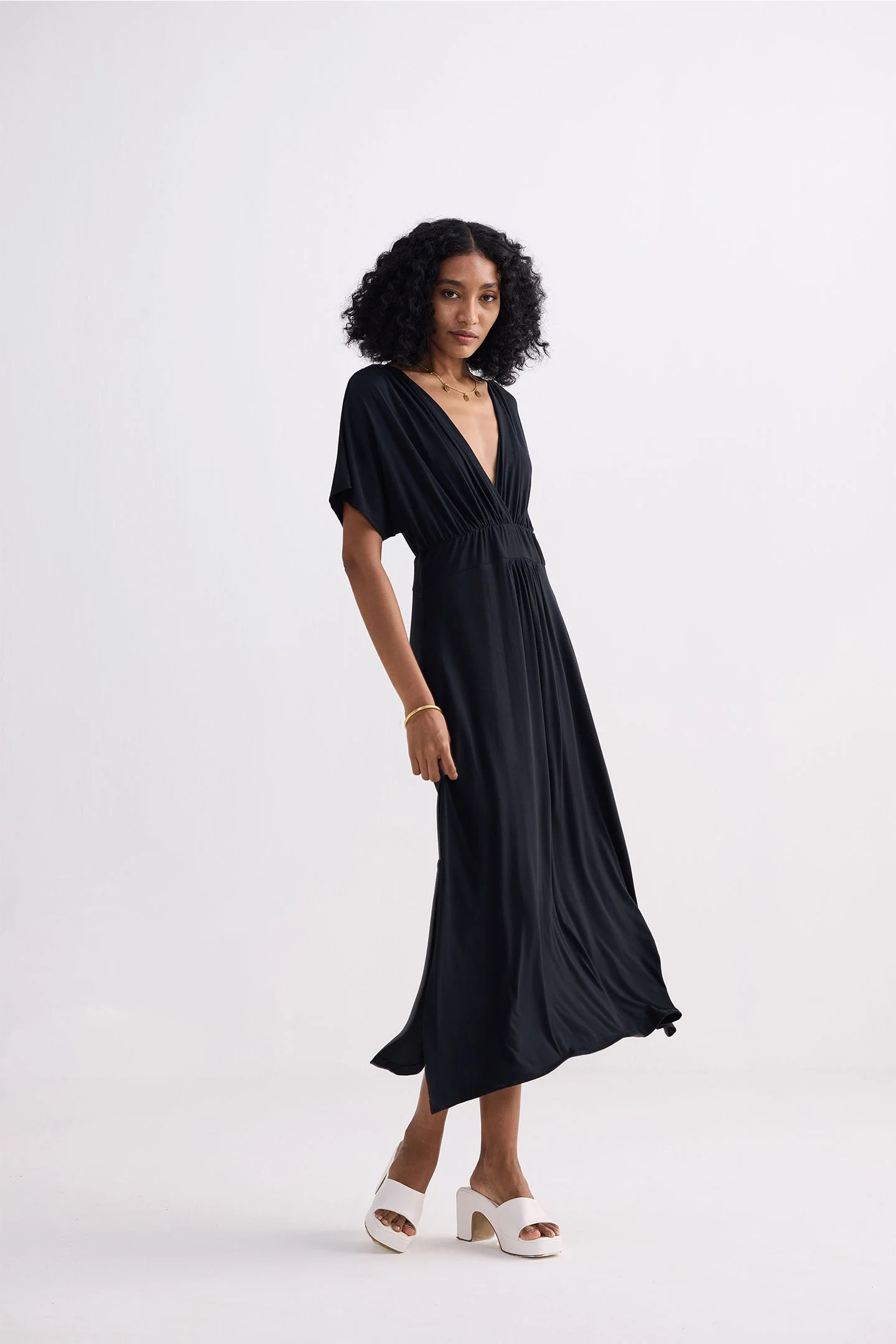 Flowy A-Line Maxi Dress with Side Slits in Black - Image 9