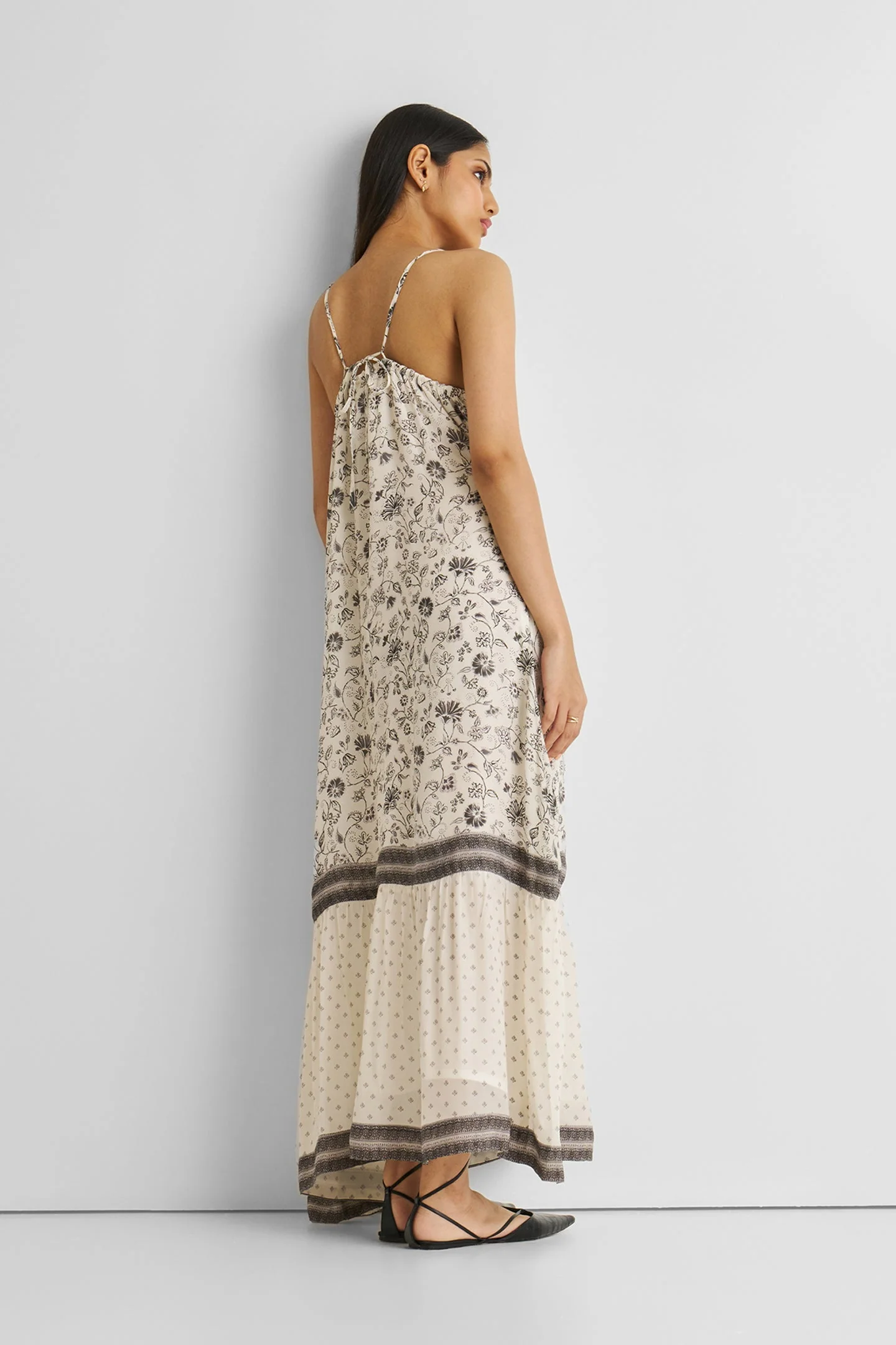 Flowy Maxi Dress in Black Florals - Image 4