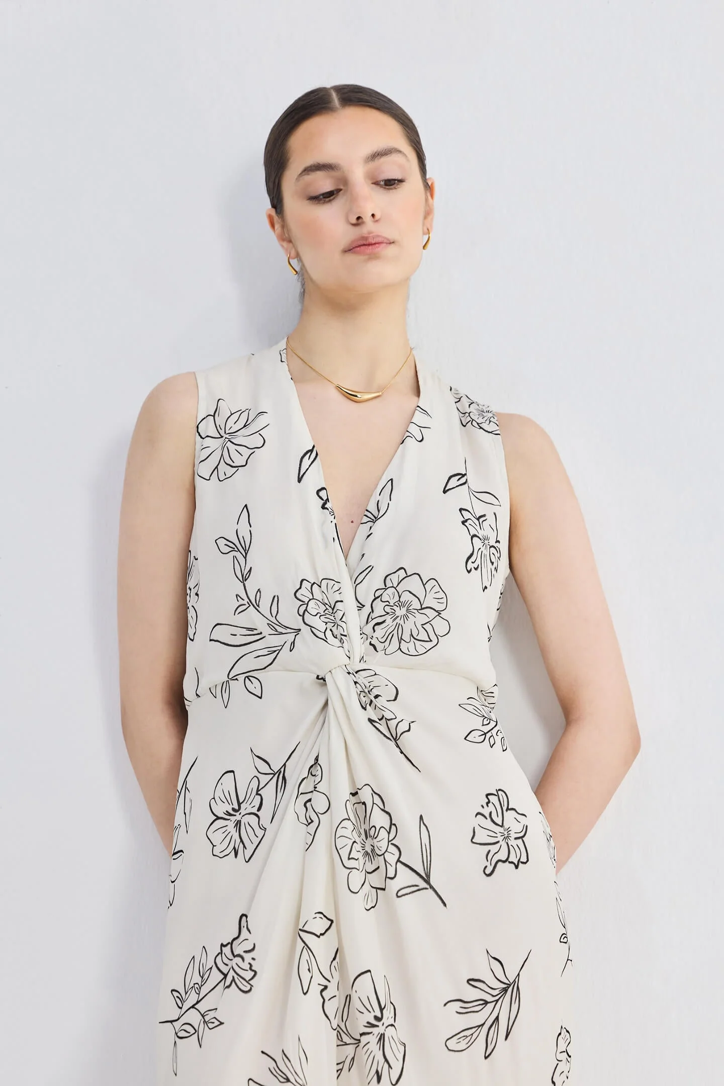 Front Twist Maxi dress in Black Florals - Image 14
