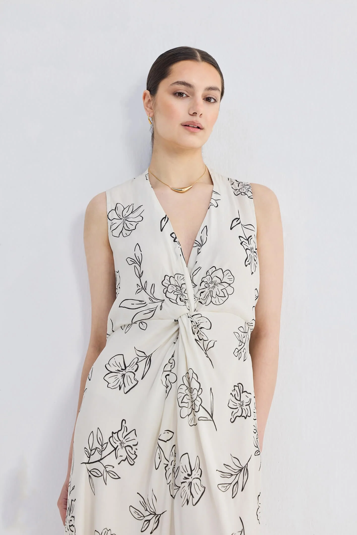 Front Twist Maxi dress in Black Florals - Image 4