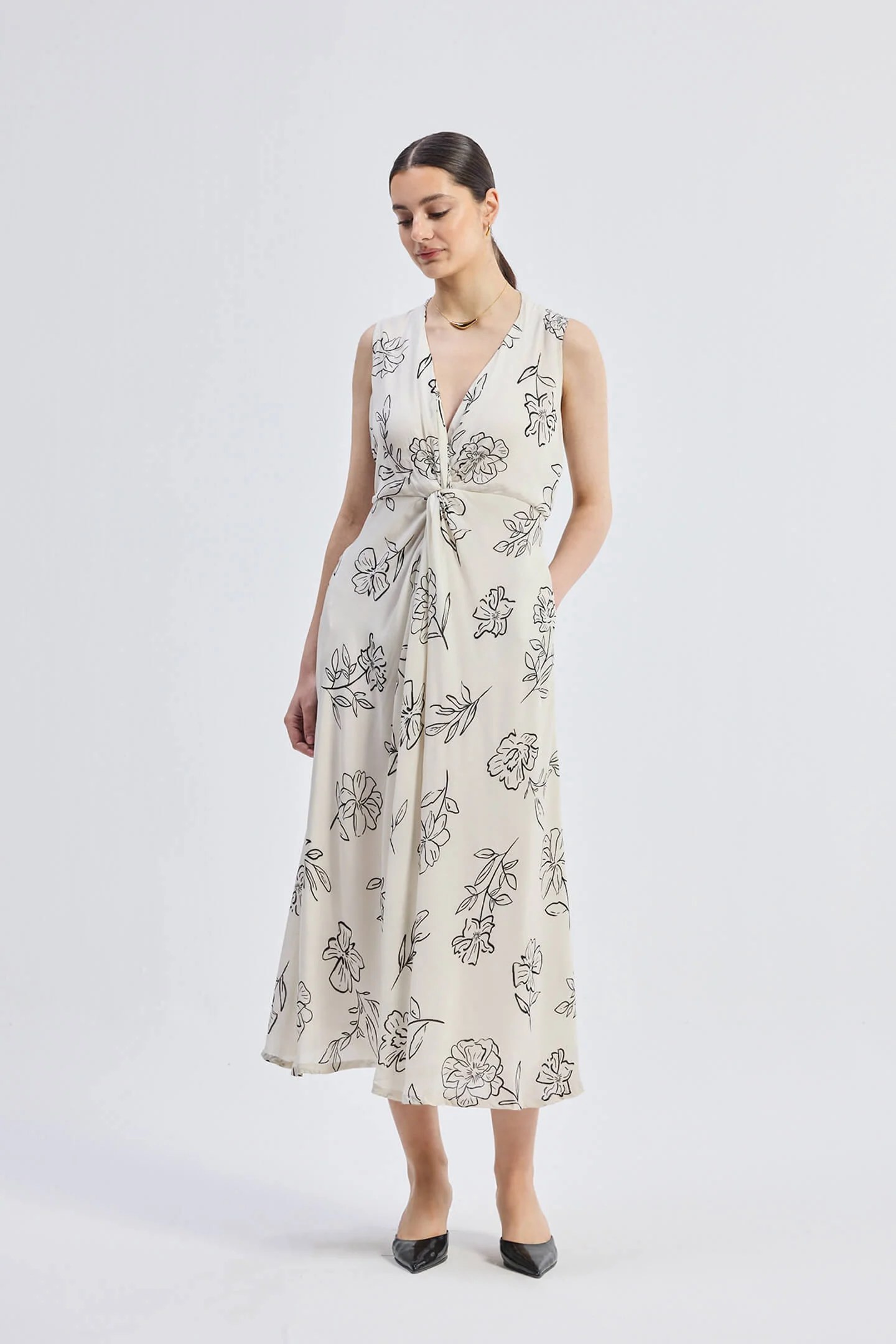 Front Twist Maxi dress in Black Florals - Image 6