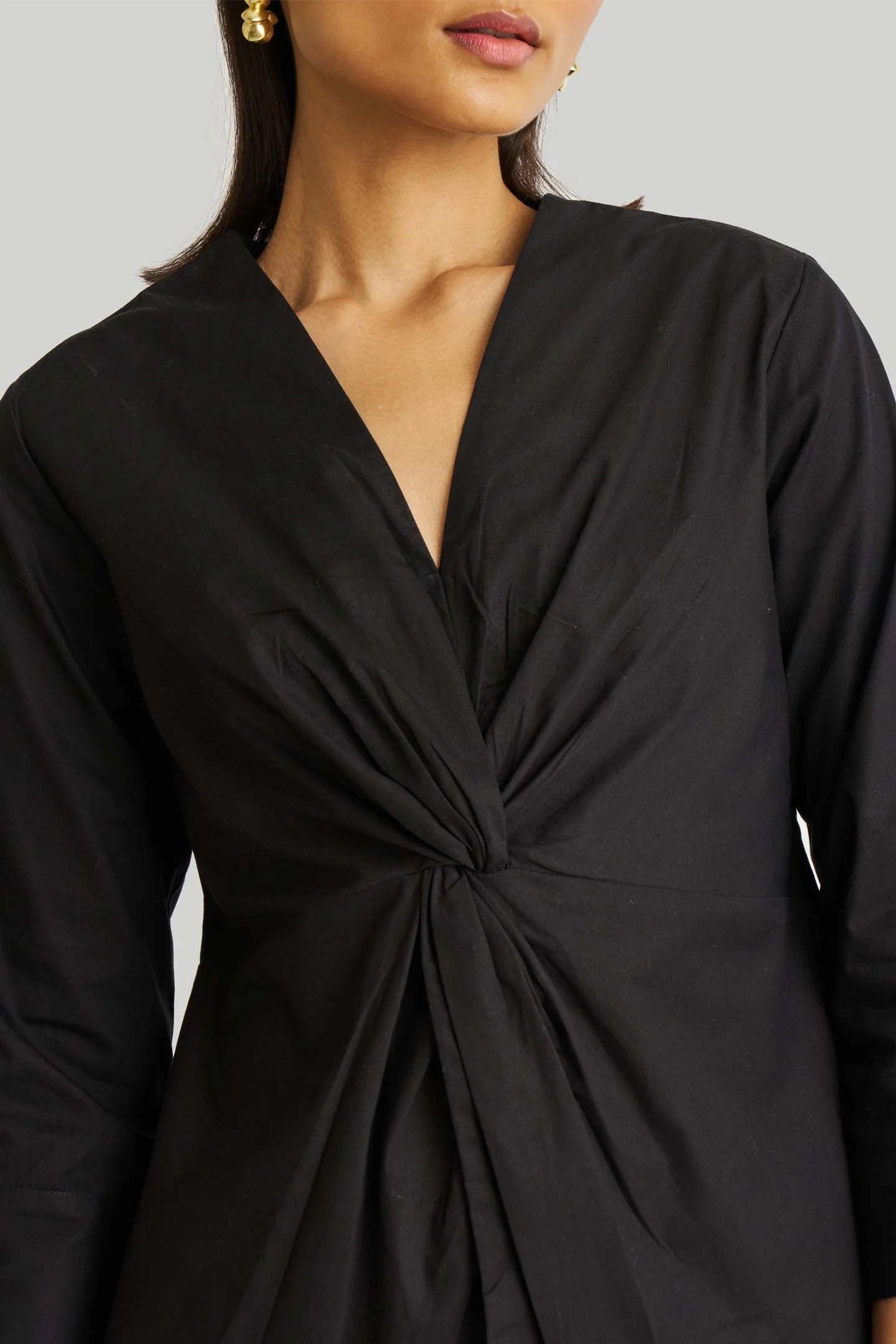 Front Twist Top in Black - Image 3