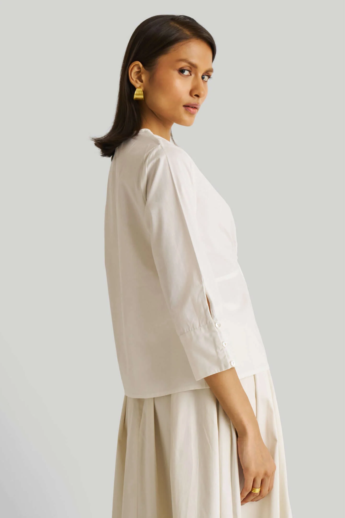 Front Twist Top in White - Image 2