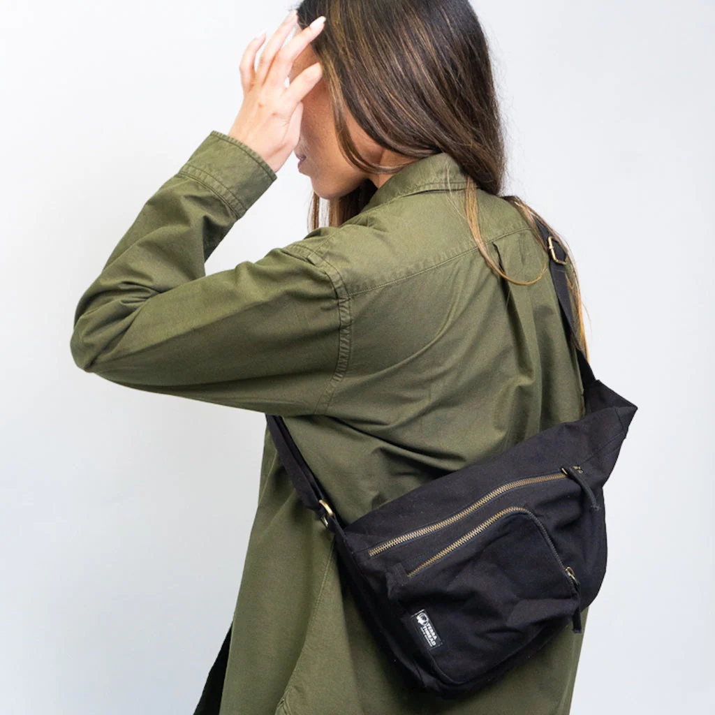 Gaia Sling bag - Image 39