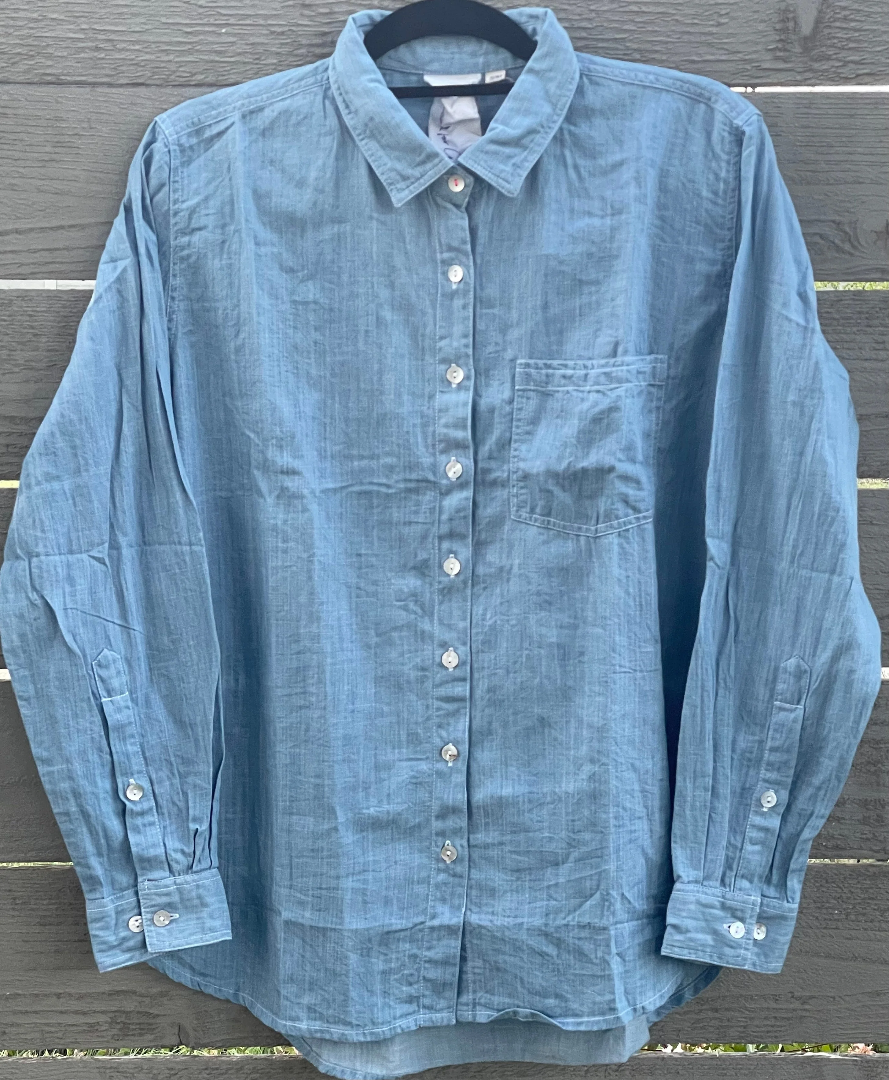 Good Boyfriend Shirt - Chambray Light Wash - Image 3
