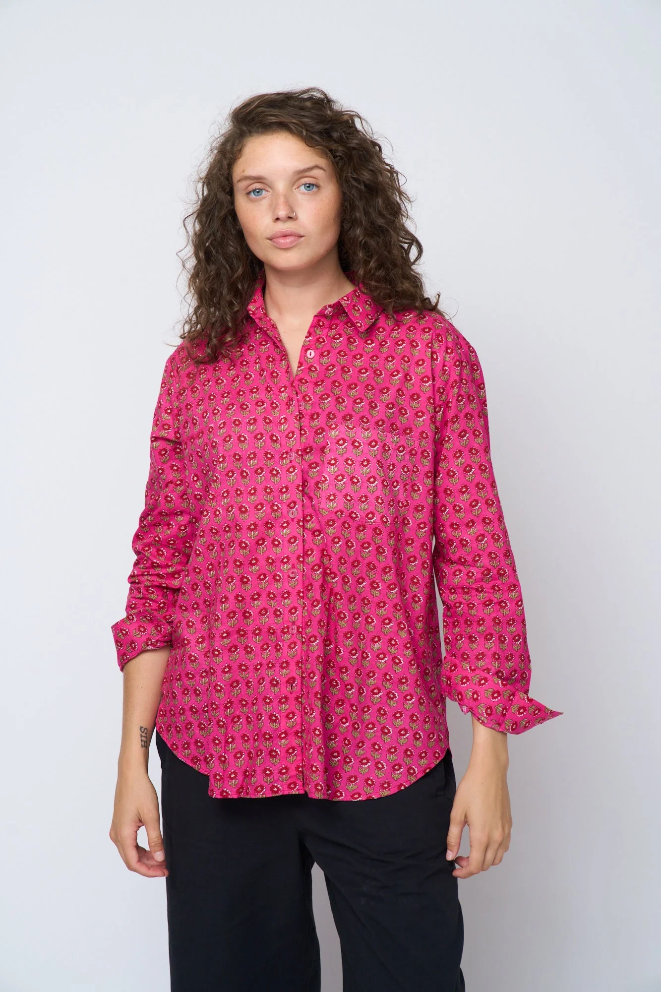Good Boyfriend Shirt - Emory Floral - Image 5