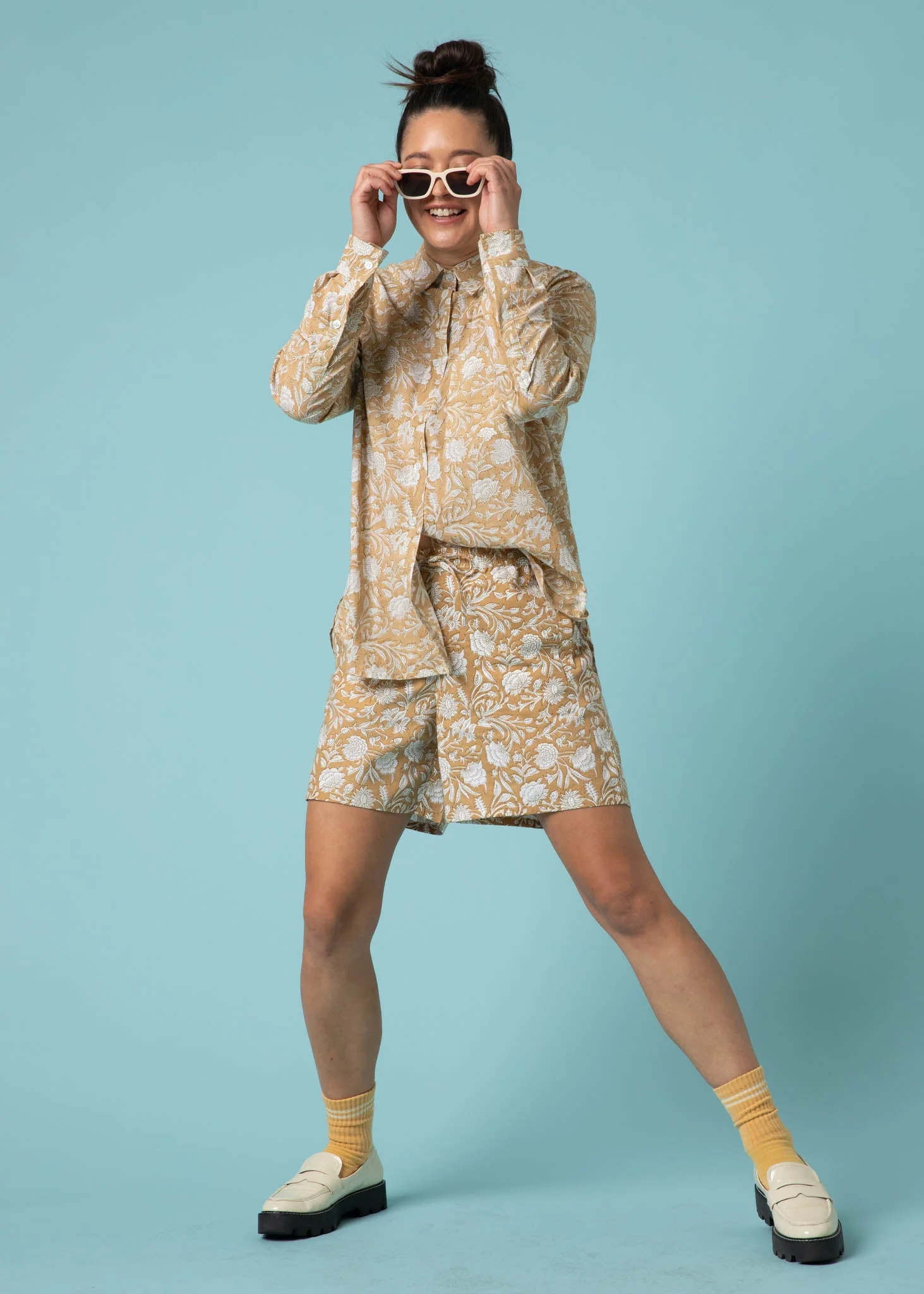 Good Boyfriend Shirt - Floral Escape Baked Clay & Olive Oil - Image 16