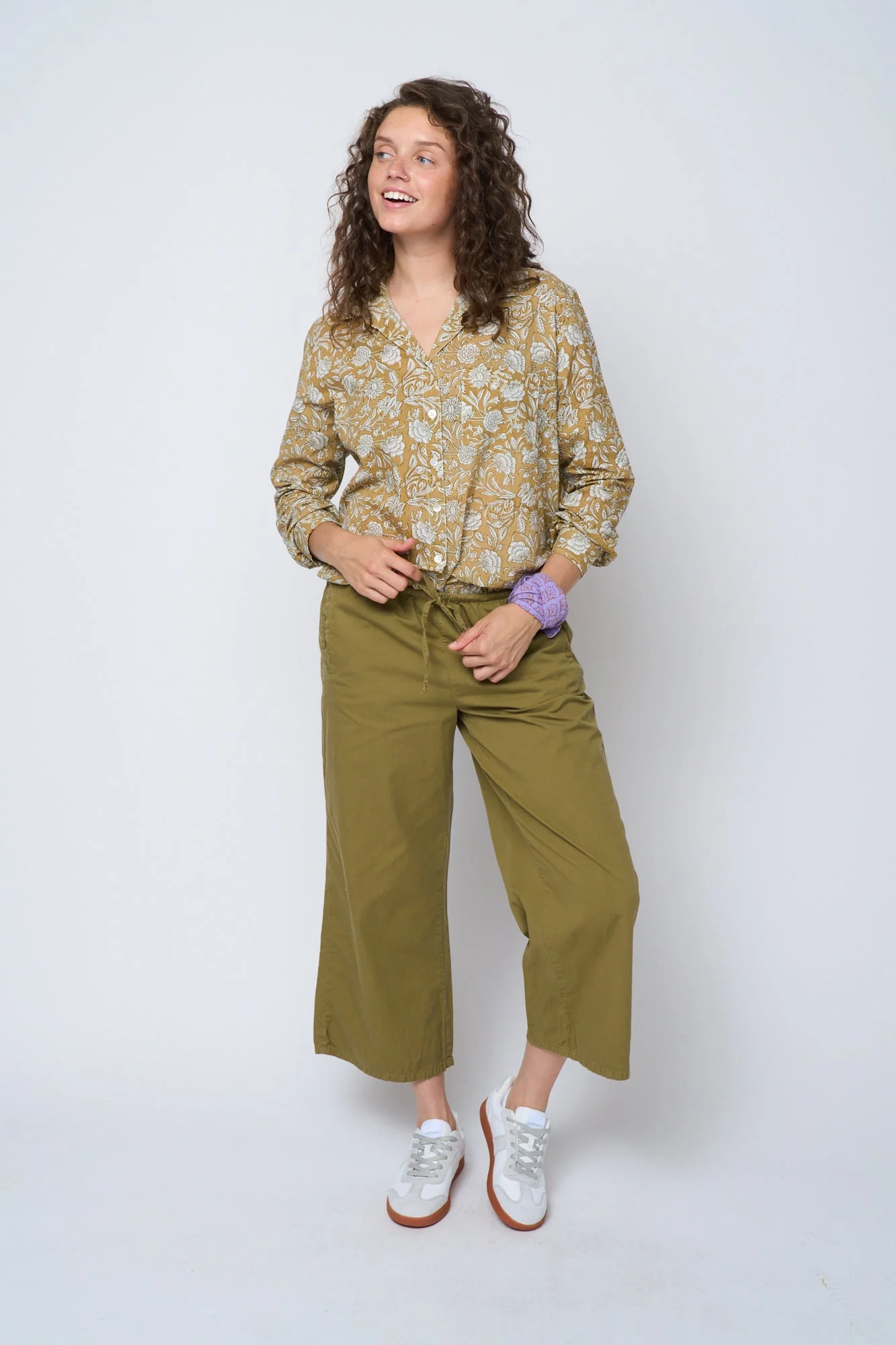 Good Boyfriend Shirt - Floral Escape Baked Clay & Olive Oil - Image 4