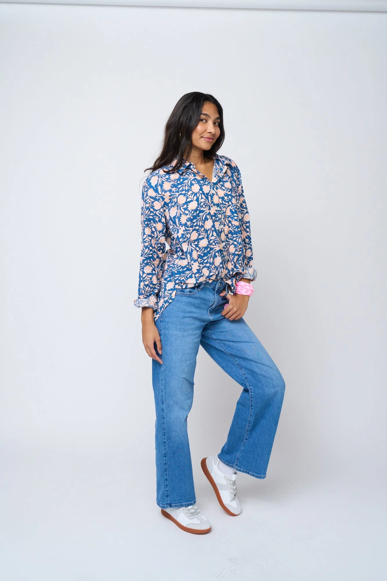 Good Boyfriend Shirt - Floral Escape True Navy & Neon Peach - Image 20