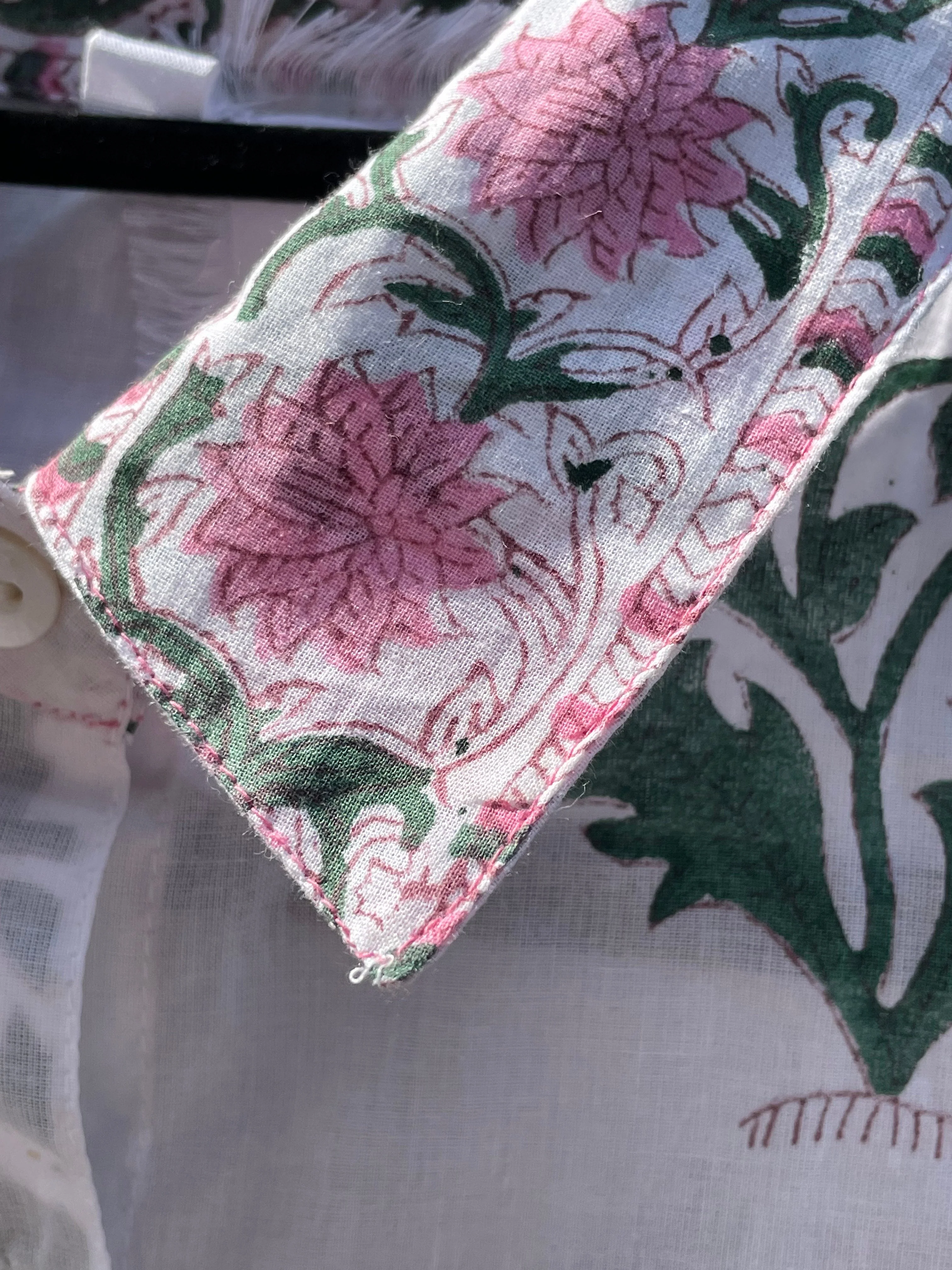 Good Boyfriend Shirt - Greenwich Floral - Image 4