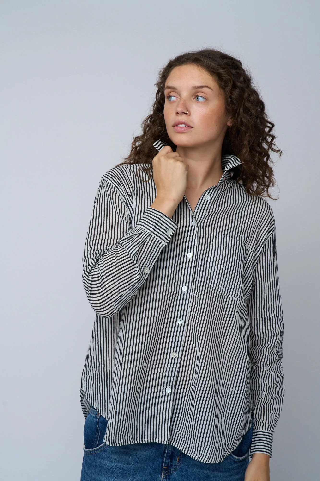 Good Boyfriend Shirt - Menswear Stripe Black - Image 11