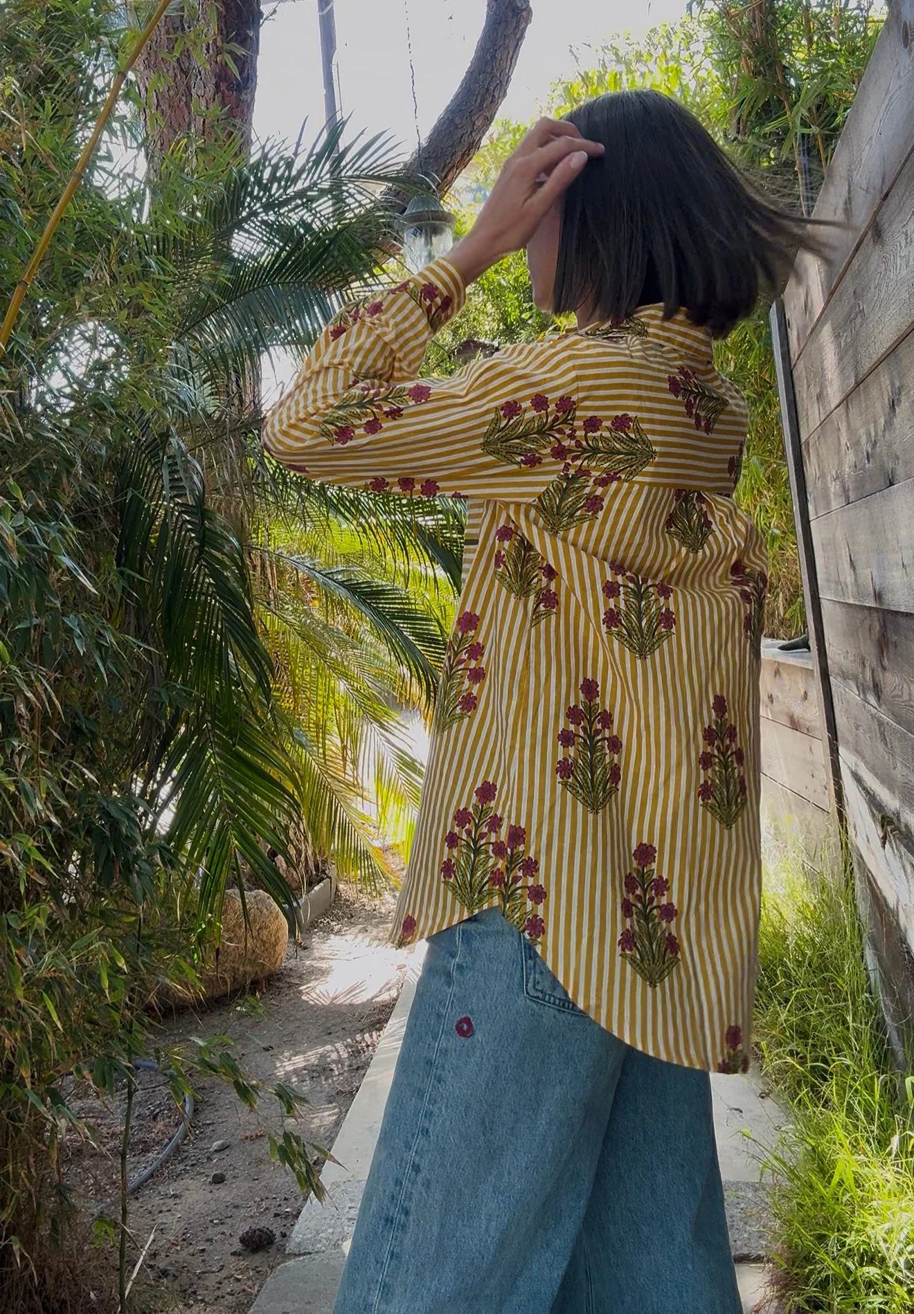 Good Boyfriend Shirt - Palm Cove Floral Honeycomb - Image 6