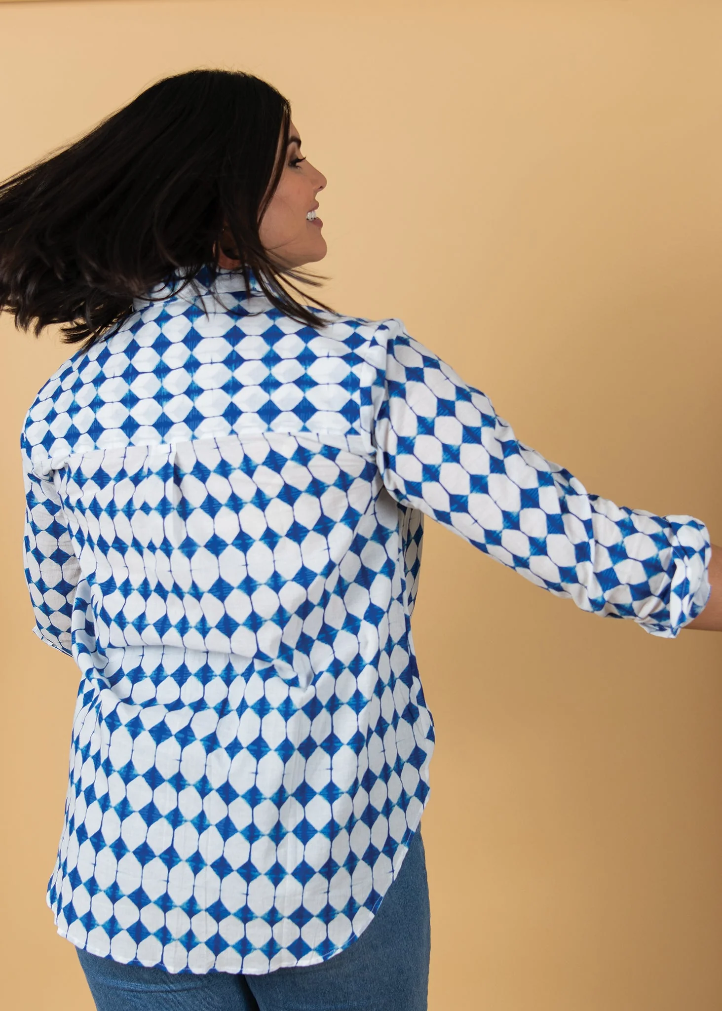 Good Boyfriend Shirt - Shibori Diamonds - Image 9
