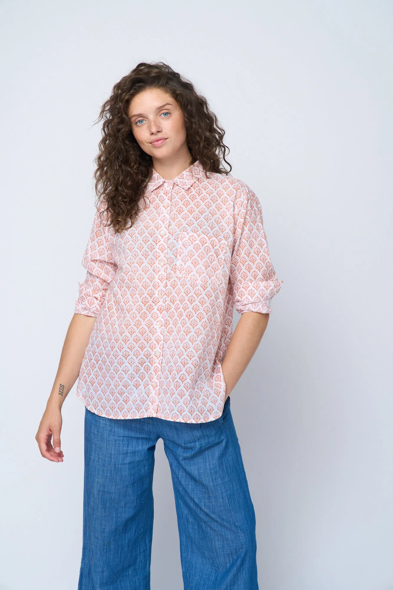 Good Boyfriend Shirt - Sunflower in Desert Flower - Image 12