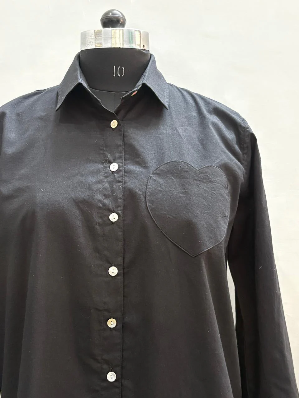 Good Boyfriend Shirt with Heart Pocket Black - Image 5