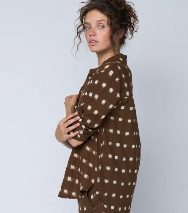 Good Boyfriend Shirt with Mandarin Collar - Ikat Squares Mocha - Image 3