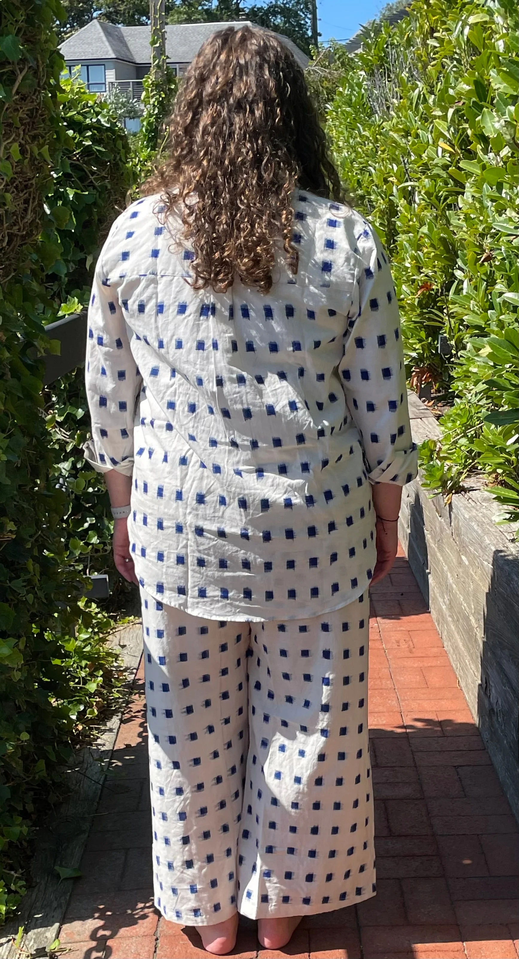 Good Boyfriend Shirt with Mandarin Collar - Ikat Squares Natural Cobalt - Image 6