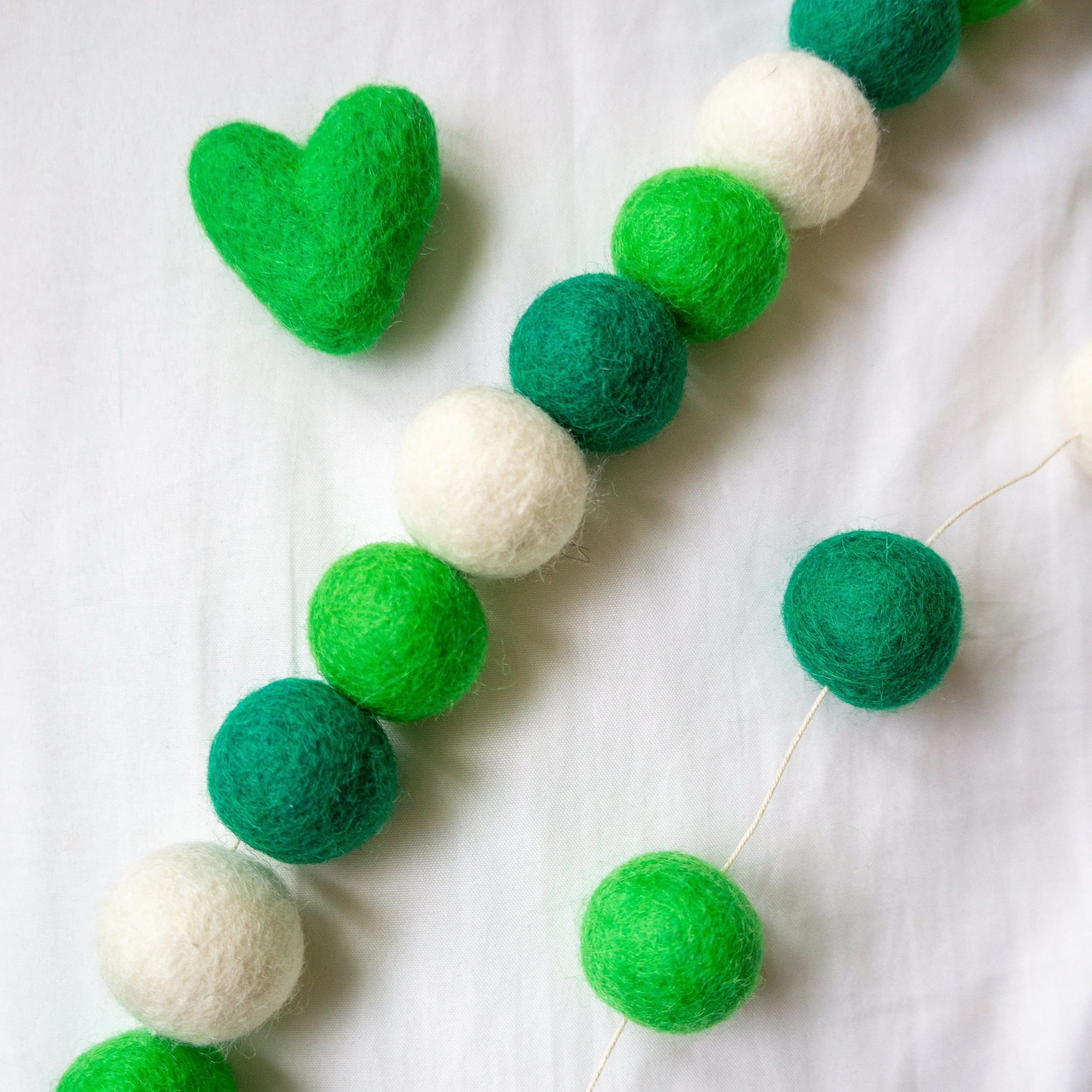 Green Leprechaun St. Patrick's Day - Eco Garland - Image 2