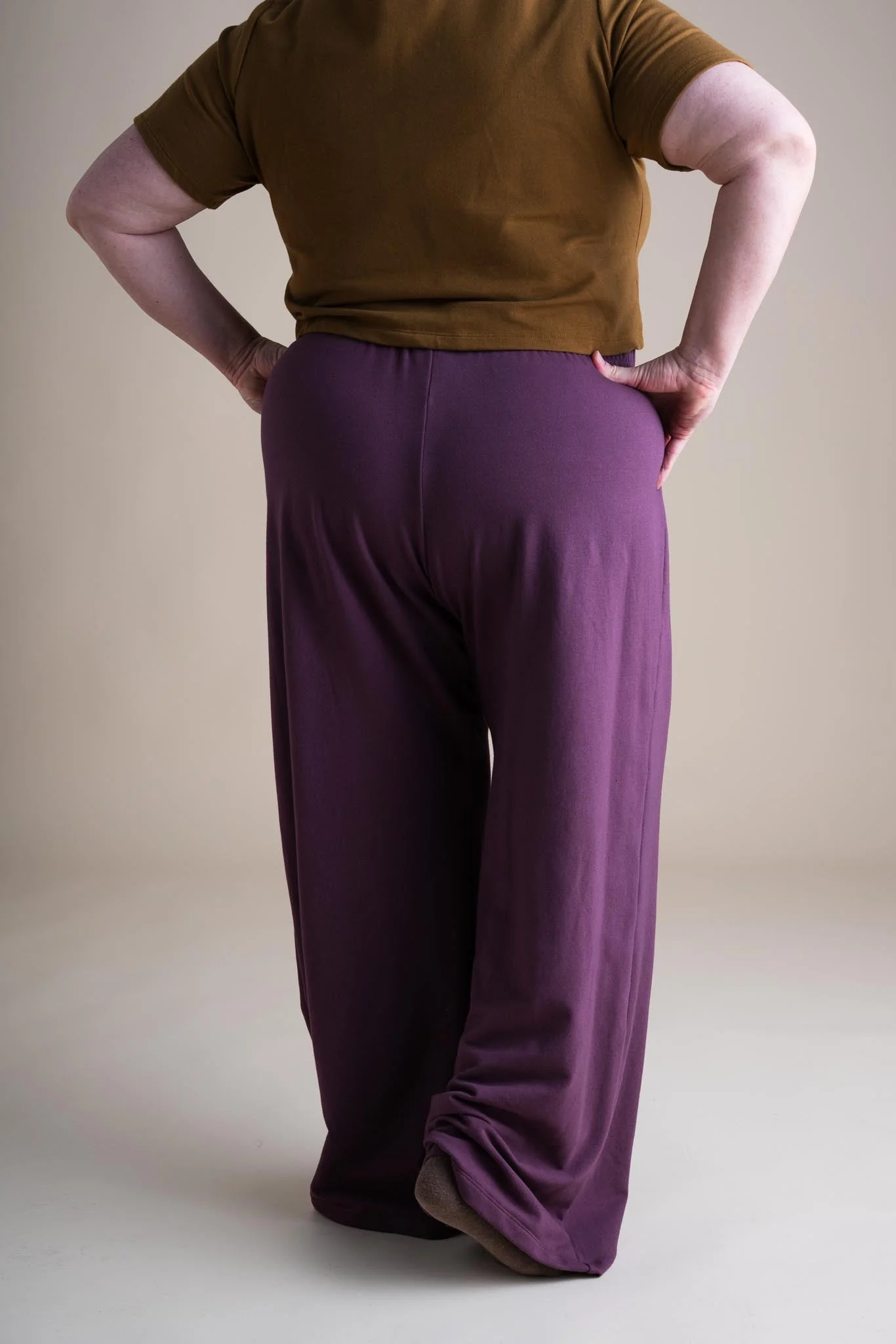 Greta Pant in Plum - Image 2