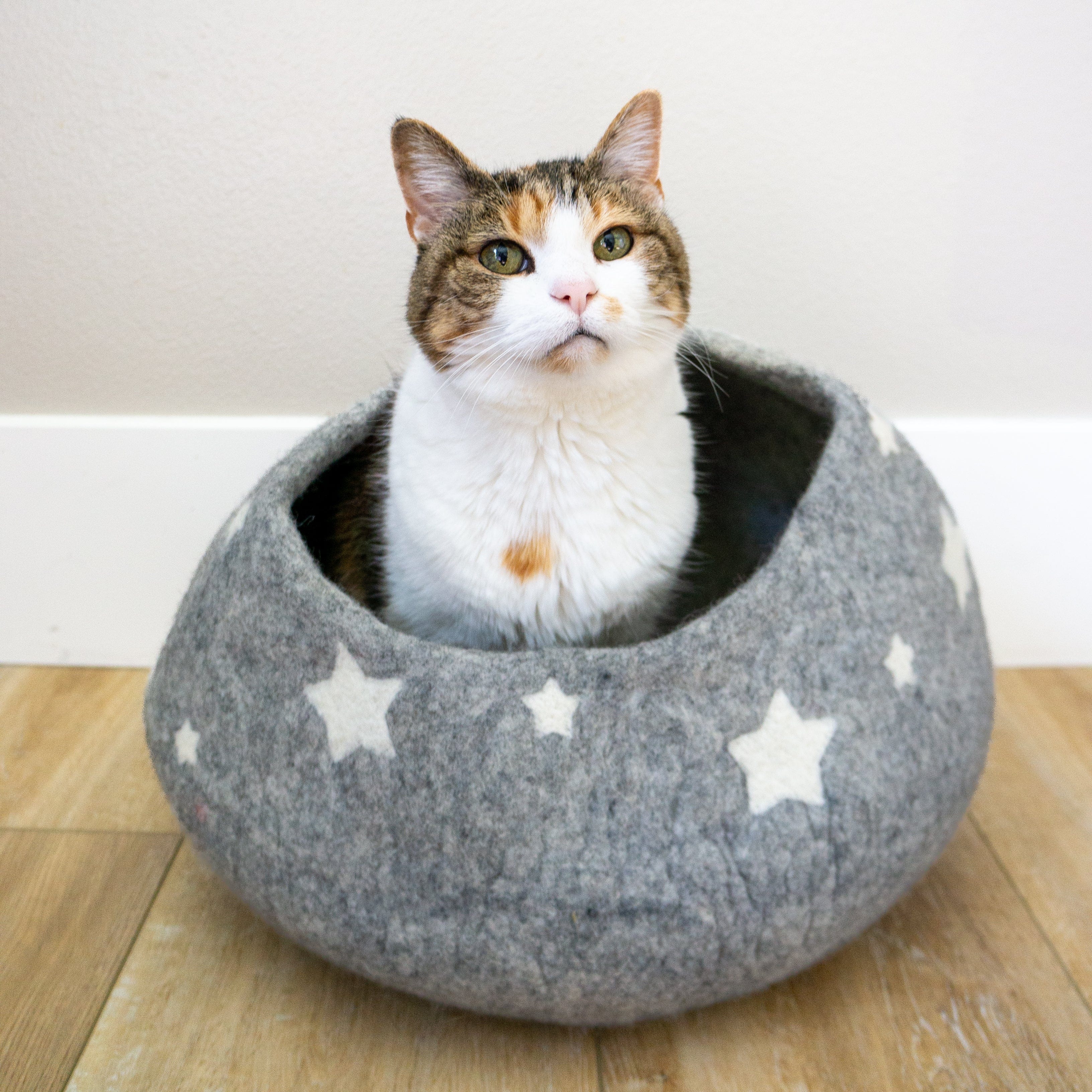 Grey Midnight Stars Eco Kitty Cave - Image 2