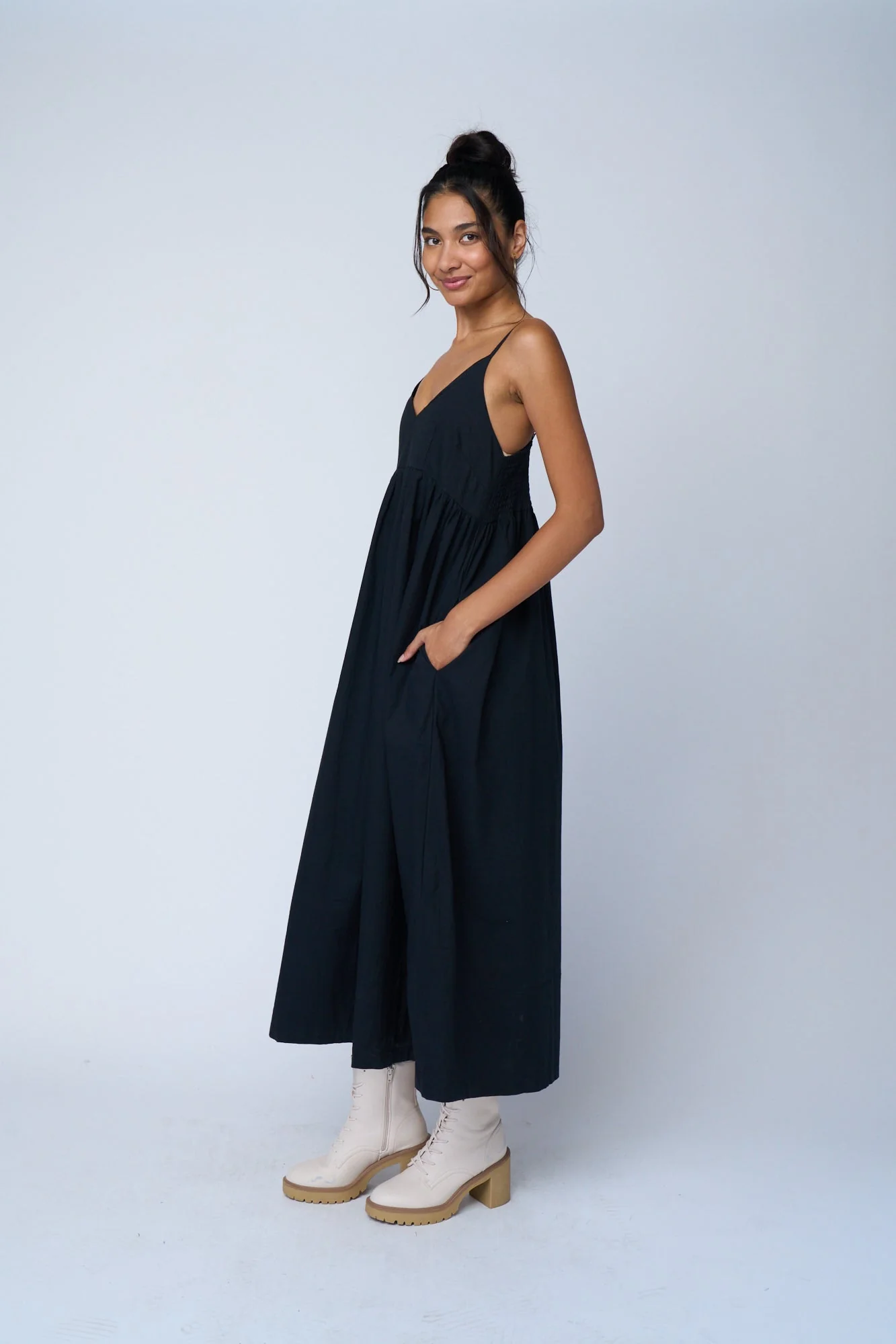 Hamptons Dress - Black - Image 10