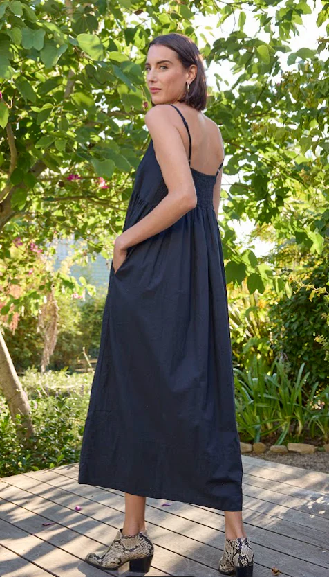 Hamptons Dress - Black - Image 2