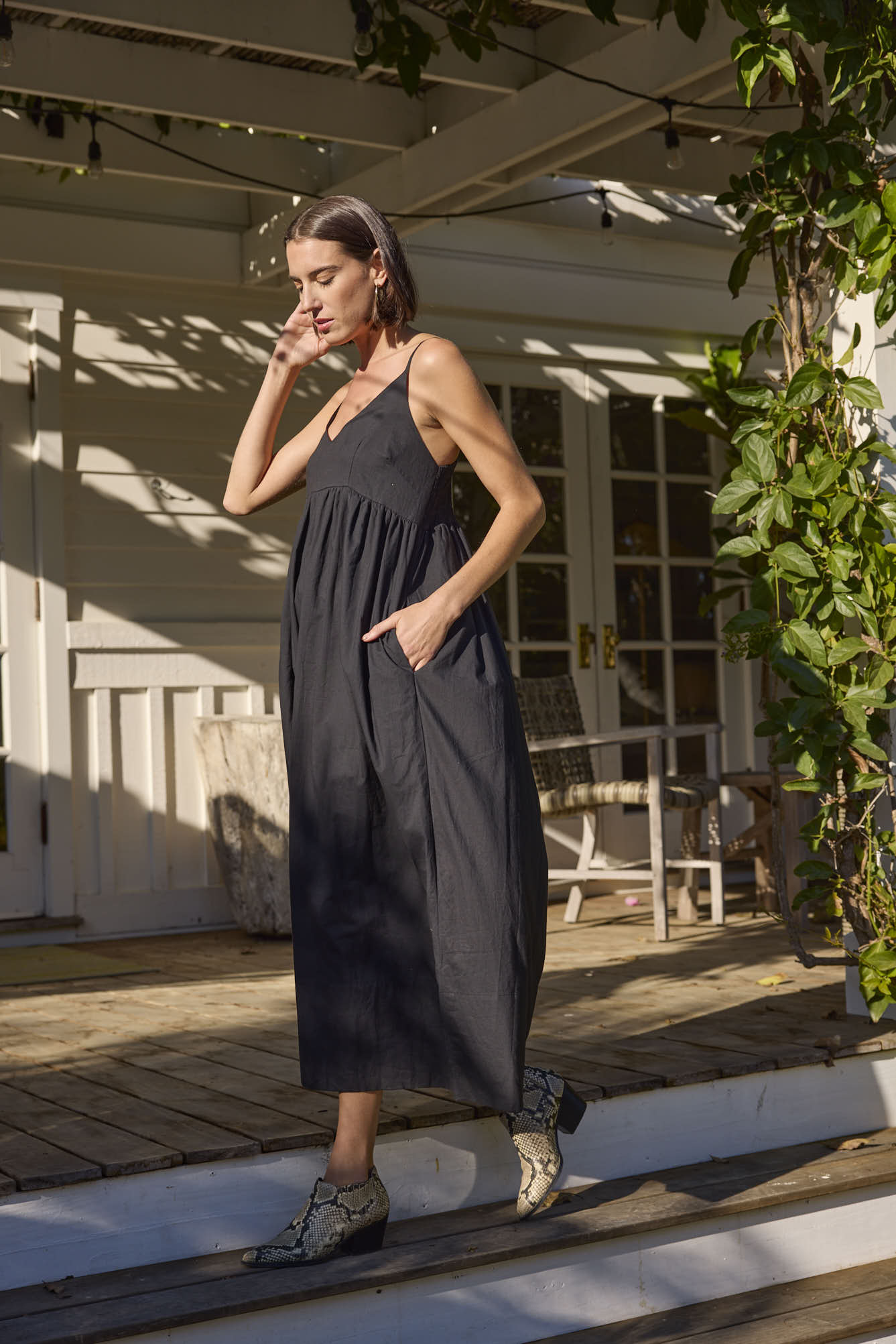 Hamptons Dress - Black - Image 4