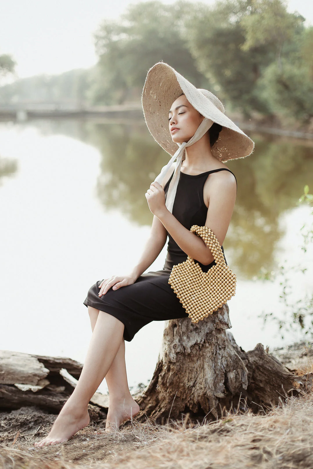 Hati Heart Wood-Beaded Tote Bag - Image 2