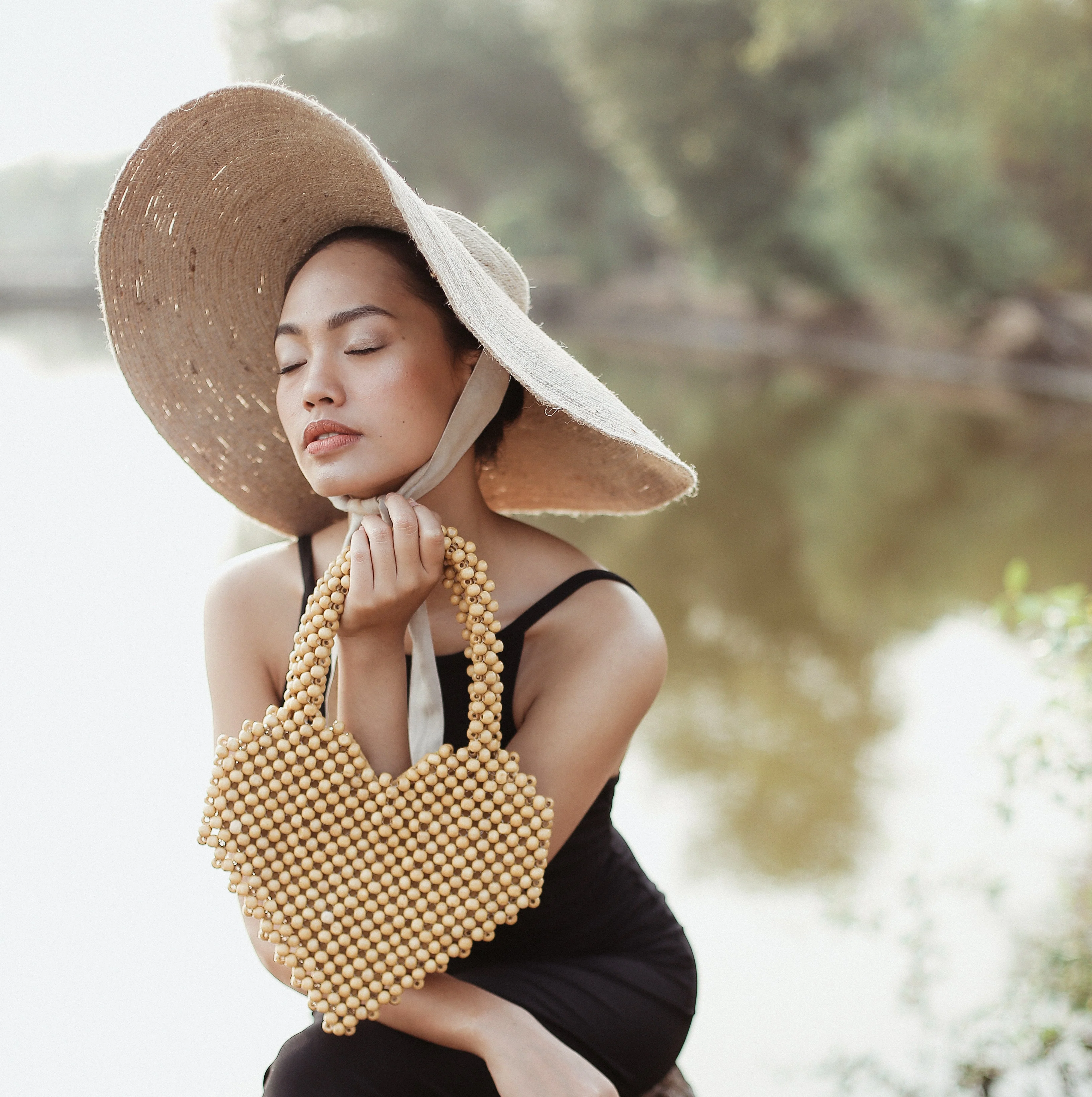 Hati Heart Wood-Beaded Tote Bag - Image 3