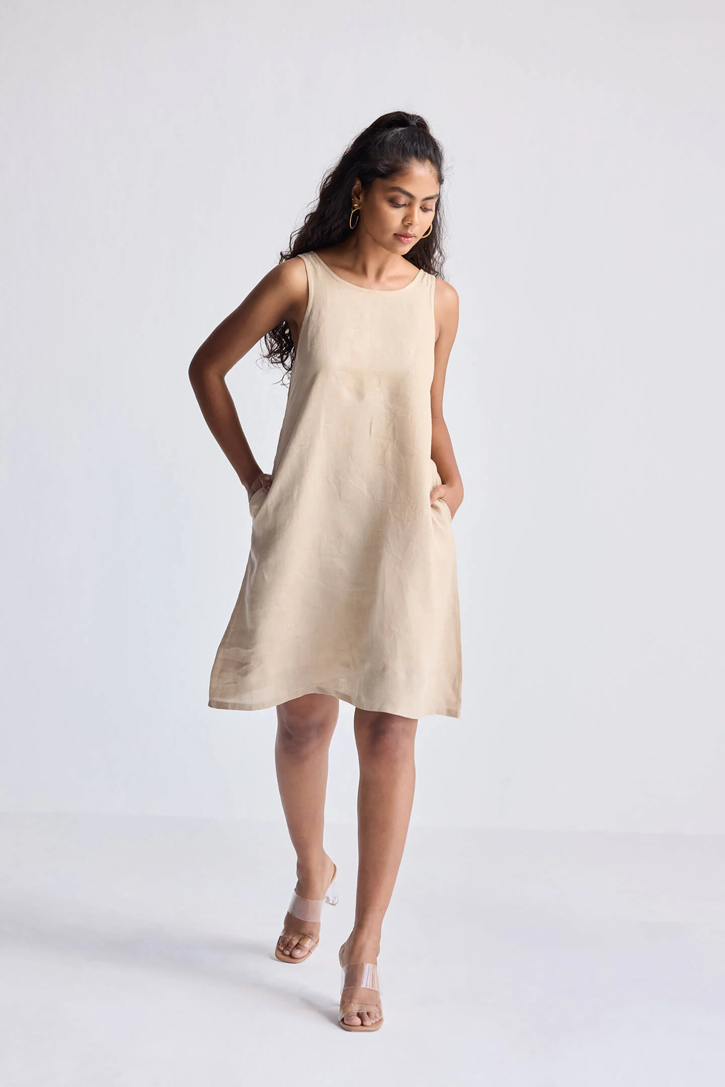 Hemp Short Dress with Back Embroidered Lace Detail - Image 7