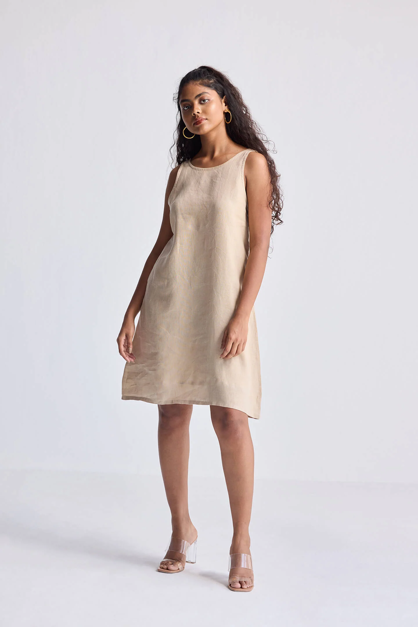 Hemp Short Dress with Back Embroidered Lace Detail - Image 8