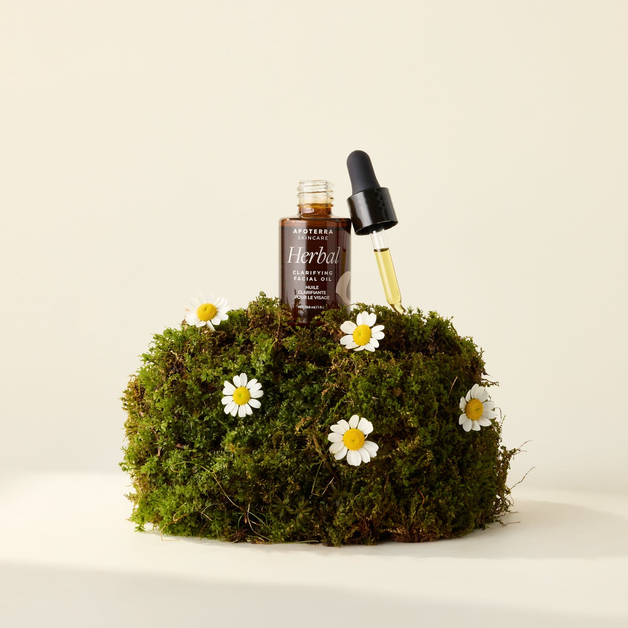 Herbal Clarifying Facial Oil - Image 3