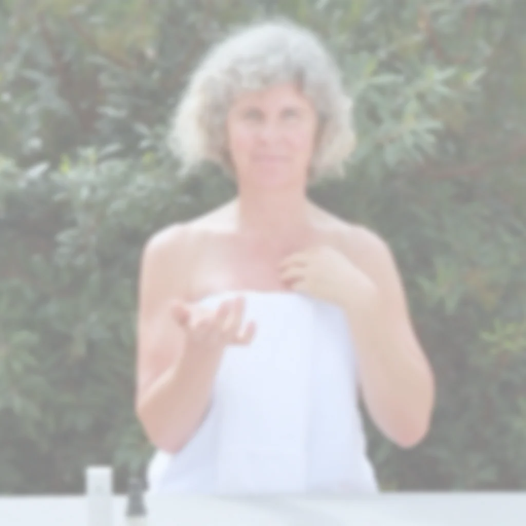 Herbal Facial Oil for Sensitive Skin (15ml) - Image 6