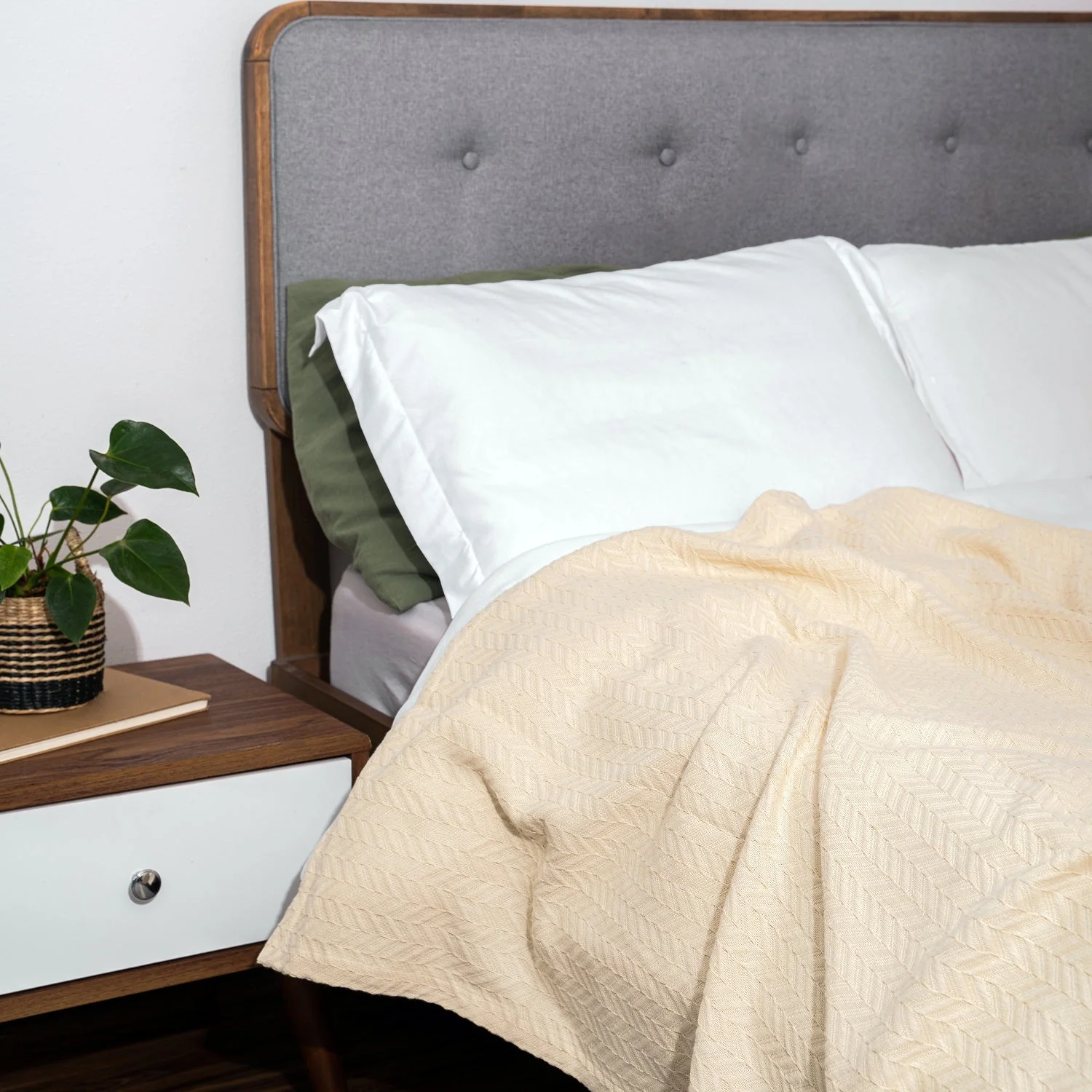 Herringbone Cotton Blanket - Image 6